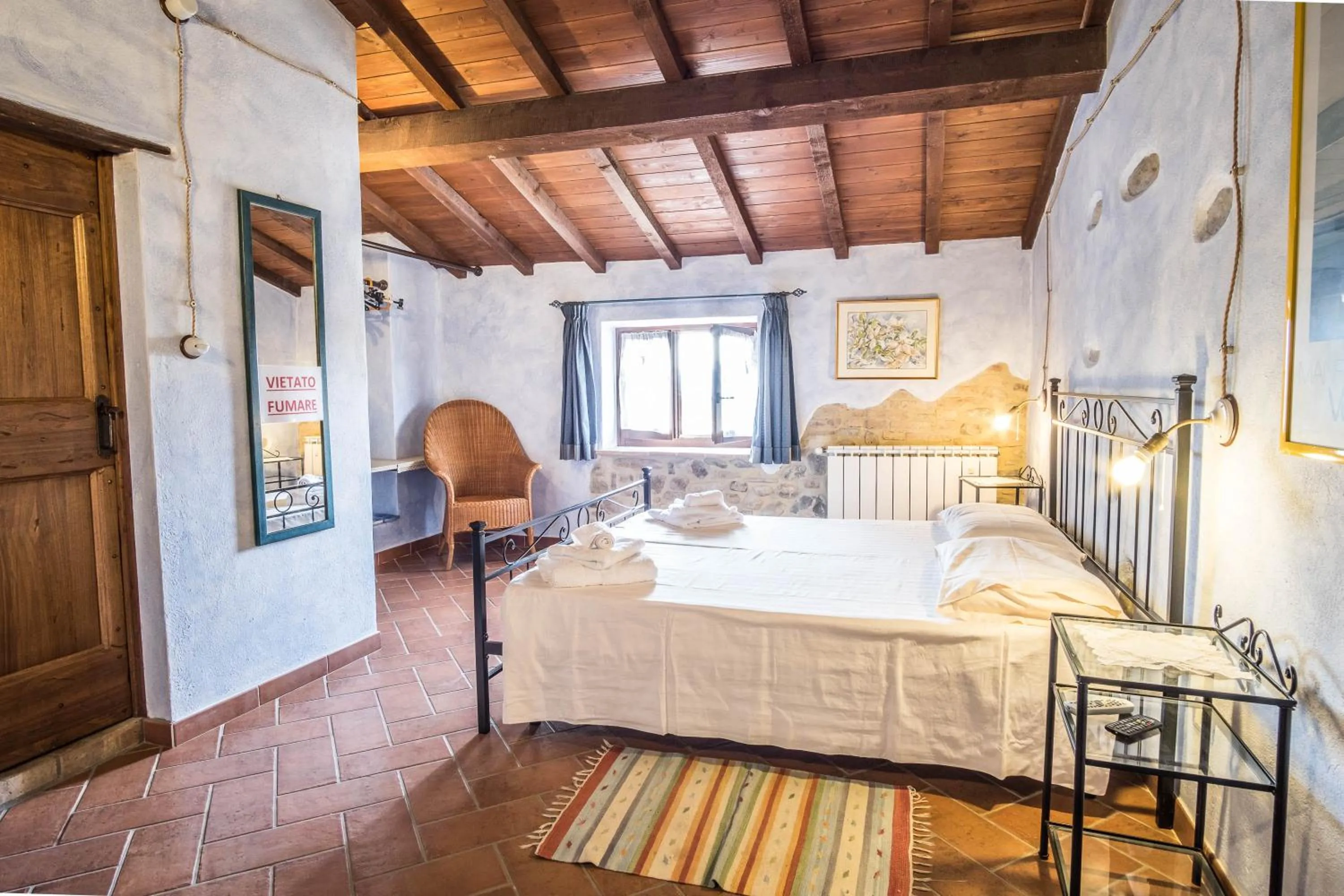 Bed in Agriturismo Goccia di Luna