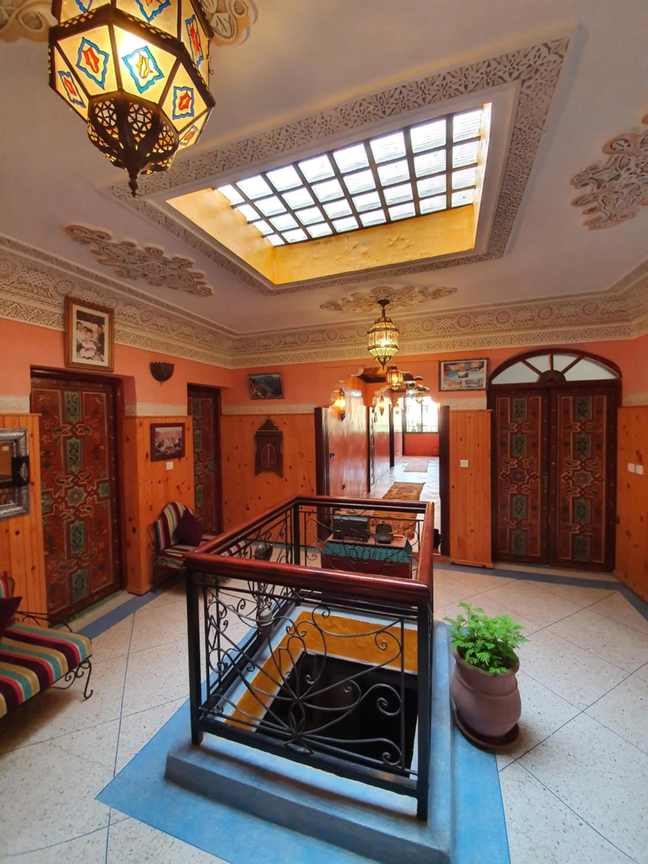 Lobby or reception in Dar Assarou - Toubkal National Park Lodge