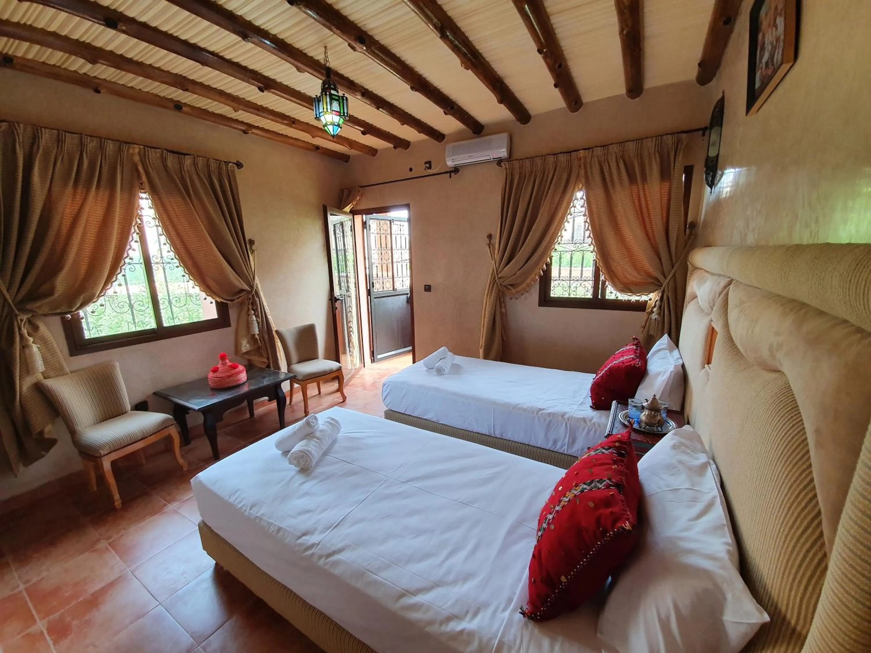 Photo of the whole room, Bed in Dar Assarou - Toubkal National Park Lodge