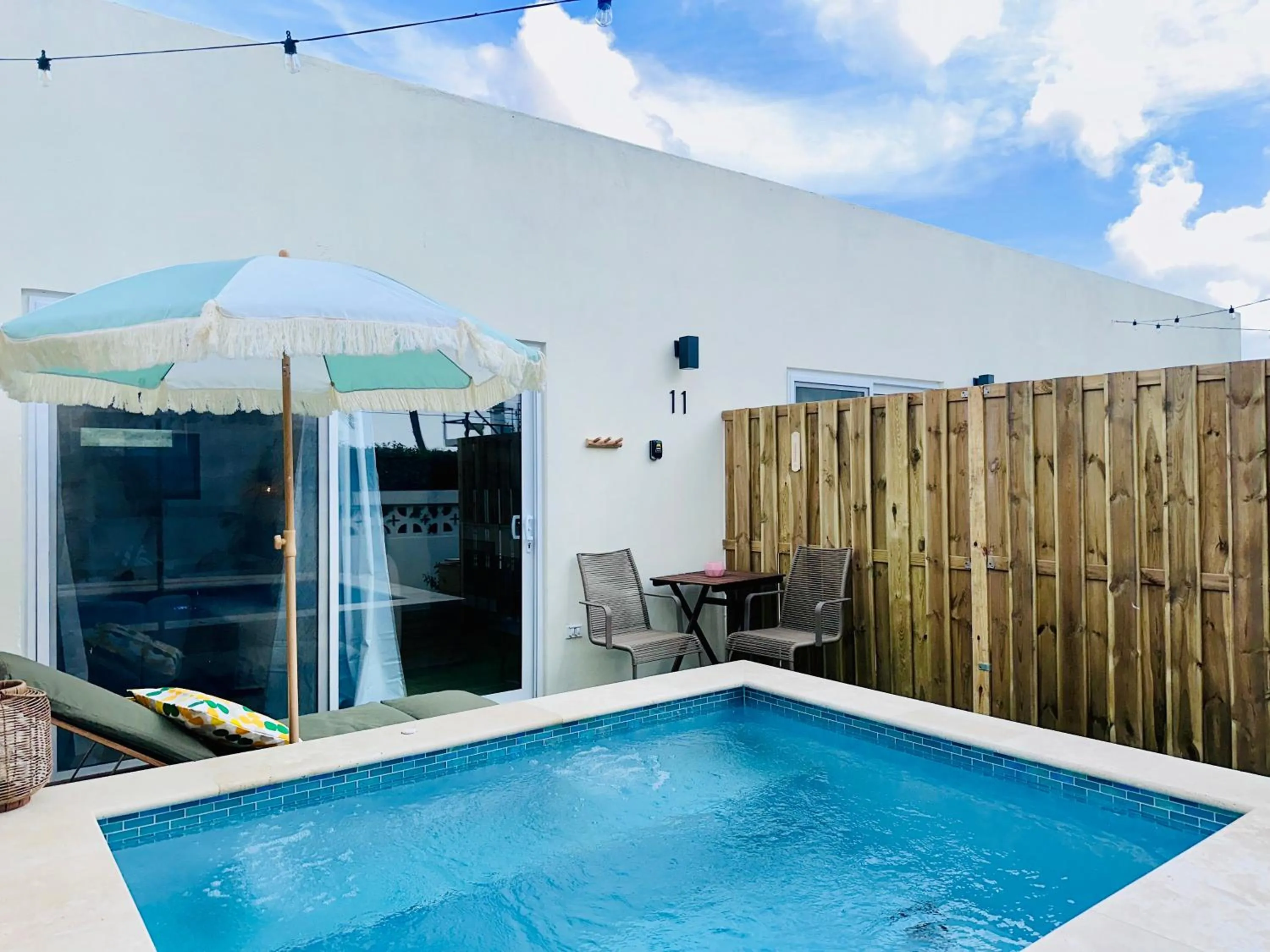Pool view in Vistalmar Ocean Suites