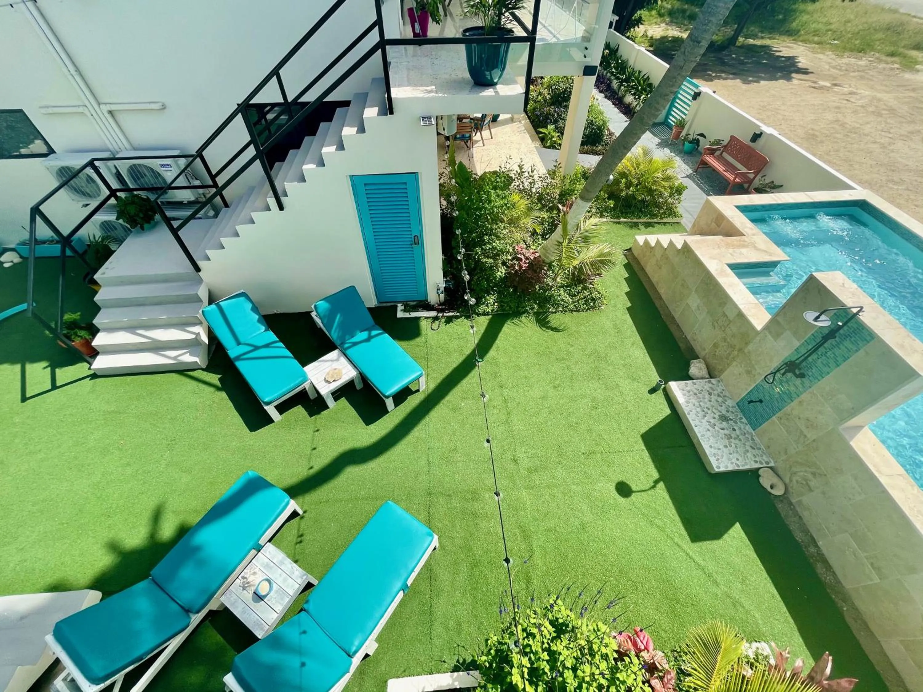 Property building in Vistalmar Ocean Suites