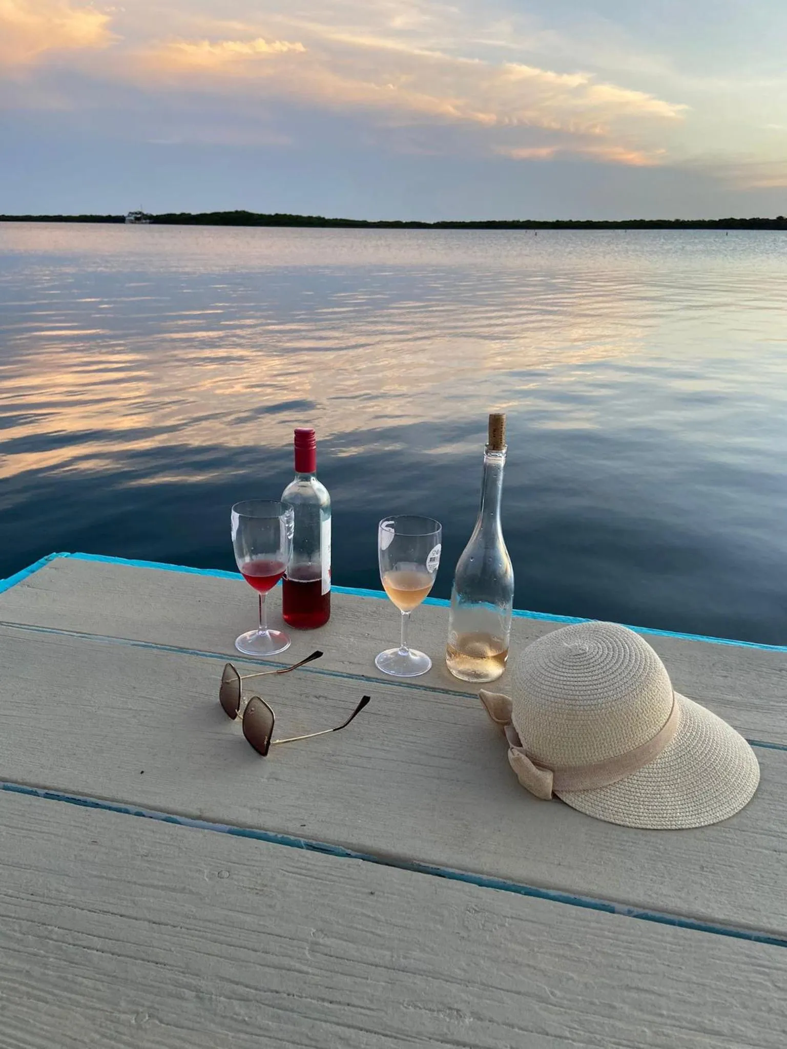 Sunset in Vistalmar Ocean Suites