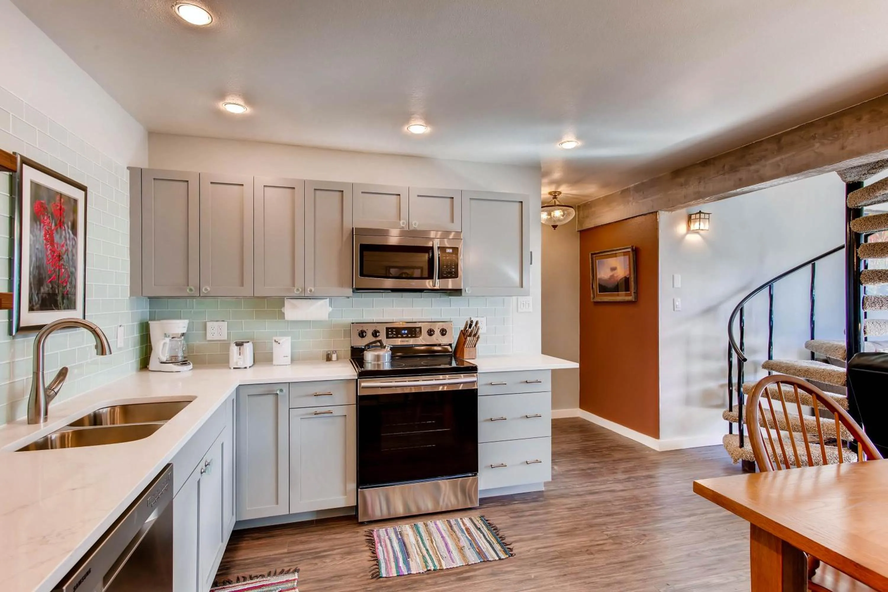 The Plaza Condominiums, A Vail Resorts Property