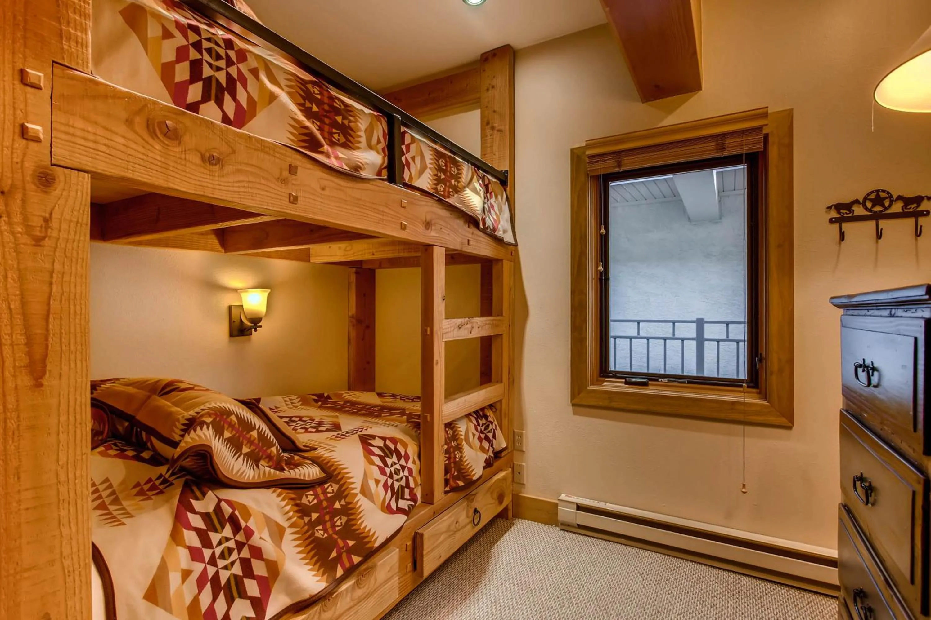 Bed in The Plaza Condominiums, A Vail Resorts Property