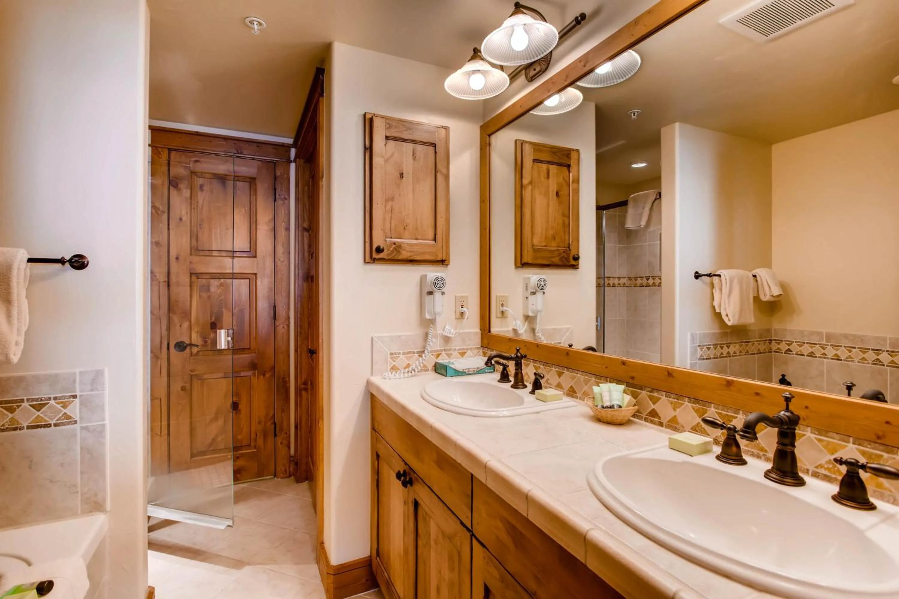 The Plaza Condominiums, A Vail Resorts Property