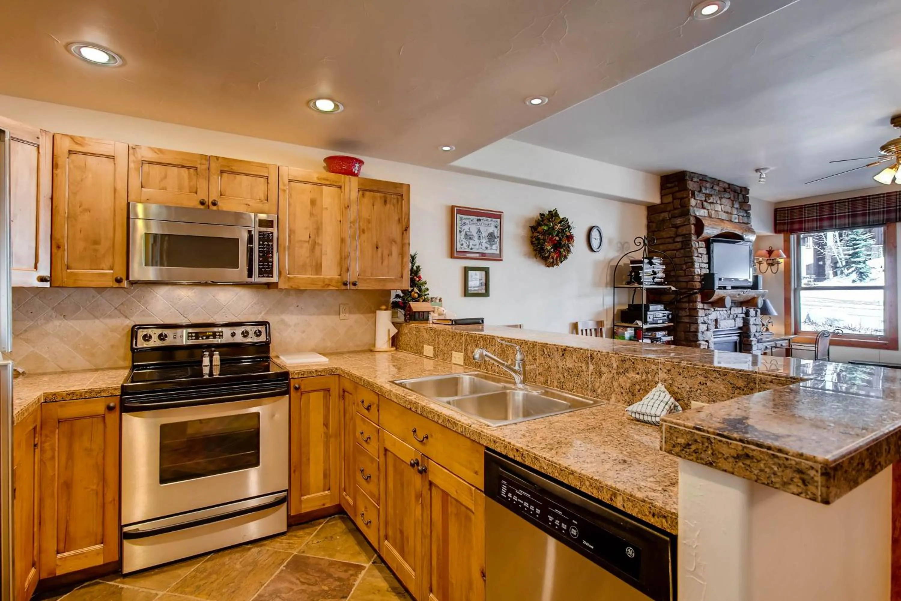 The Plaza Condominiums, A Vail Resorts Property