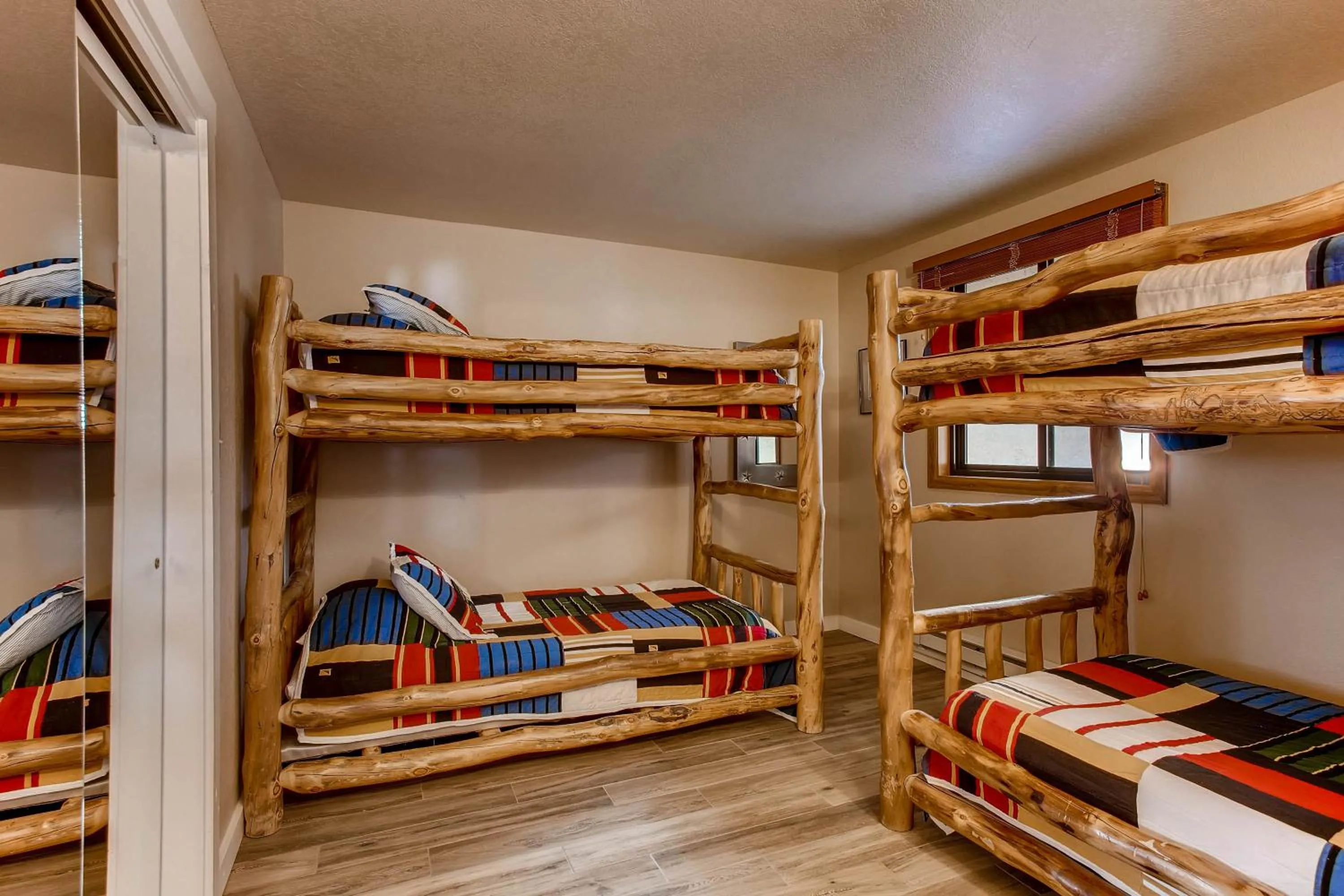 Bed in The Plaza Condominiums, A Vail Resorts Property
