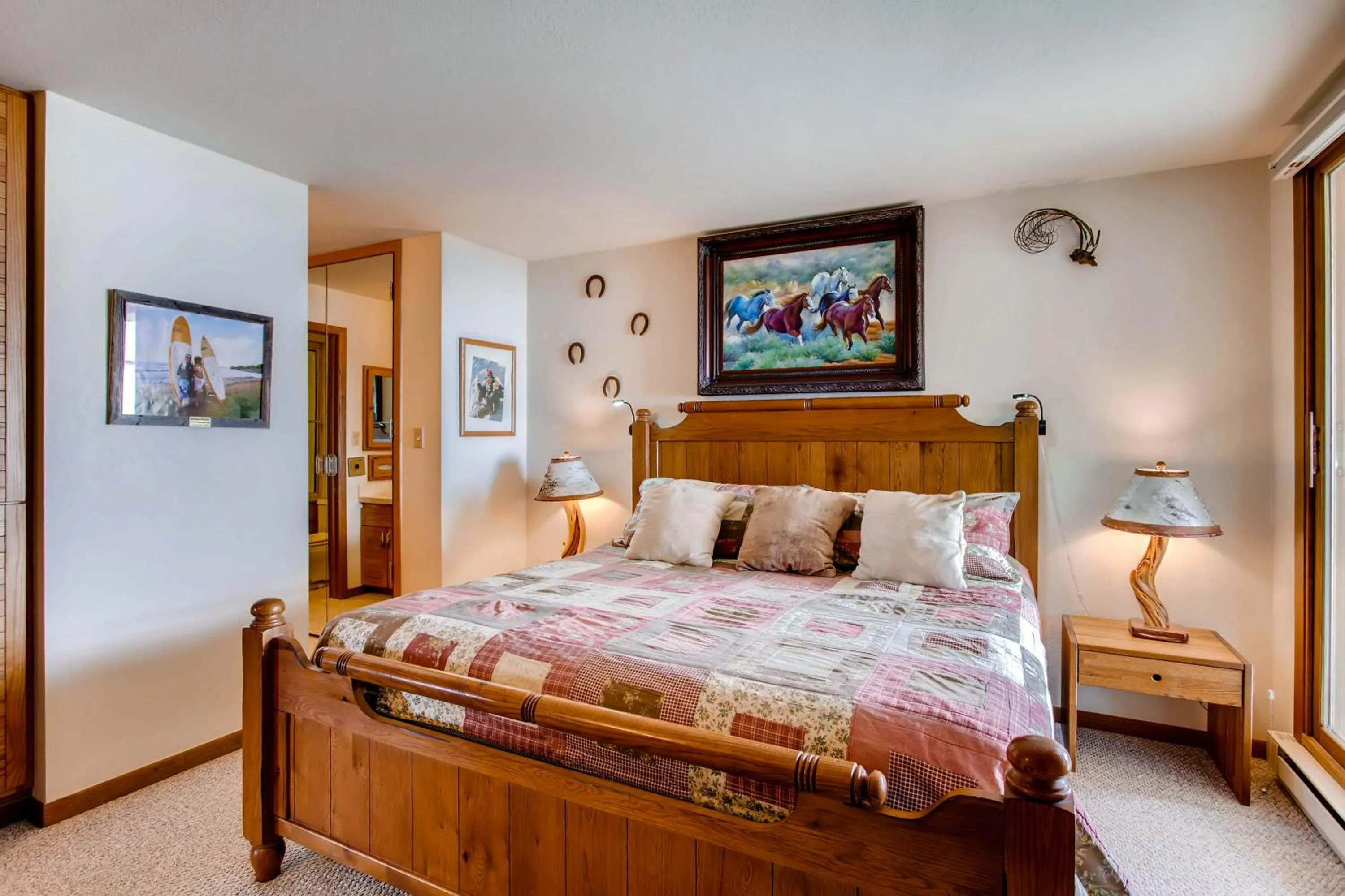 Bed in The Plaza Condominiums, A Vail Resorts Property