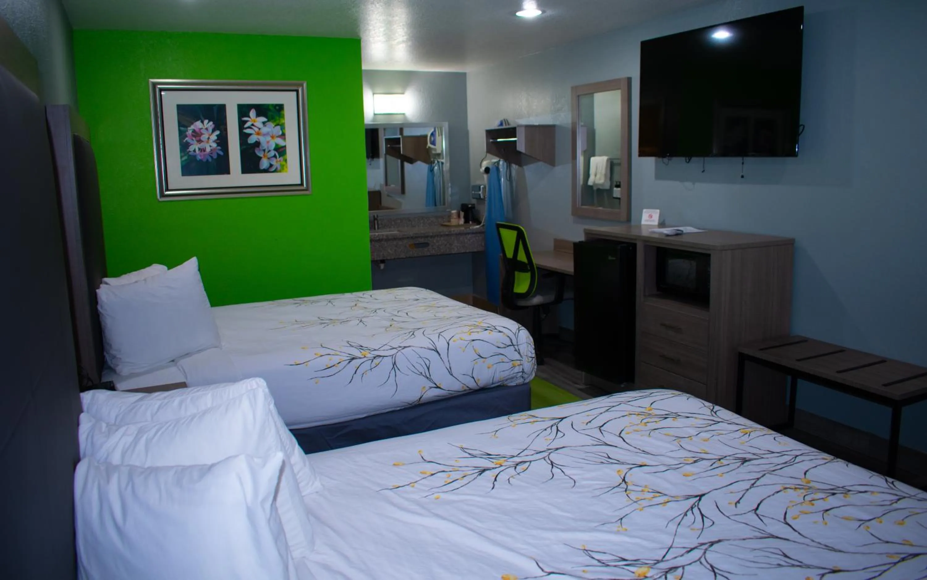 Bed in Fort Davis Inn & RV Park