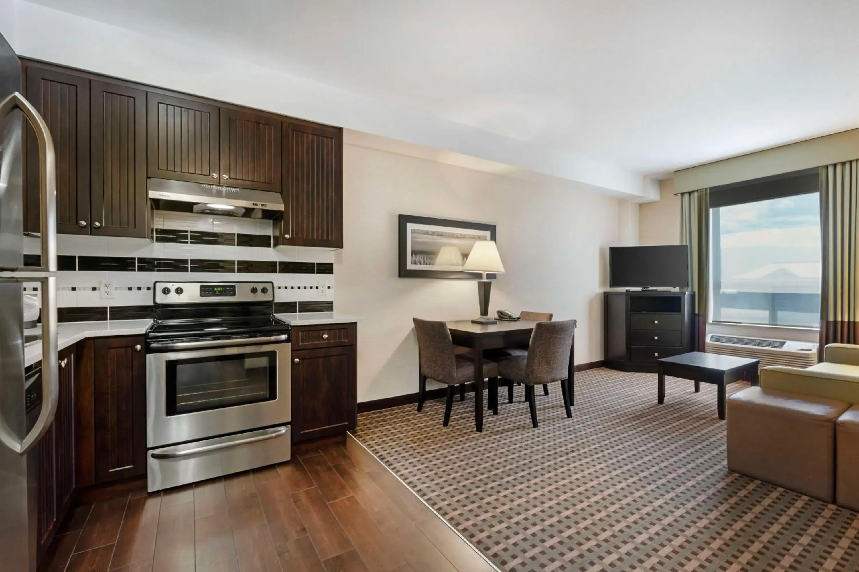 Bedroom in Best Western Pacific Inn Bedroom in Best Western Pacific Inn