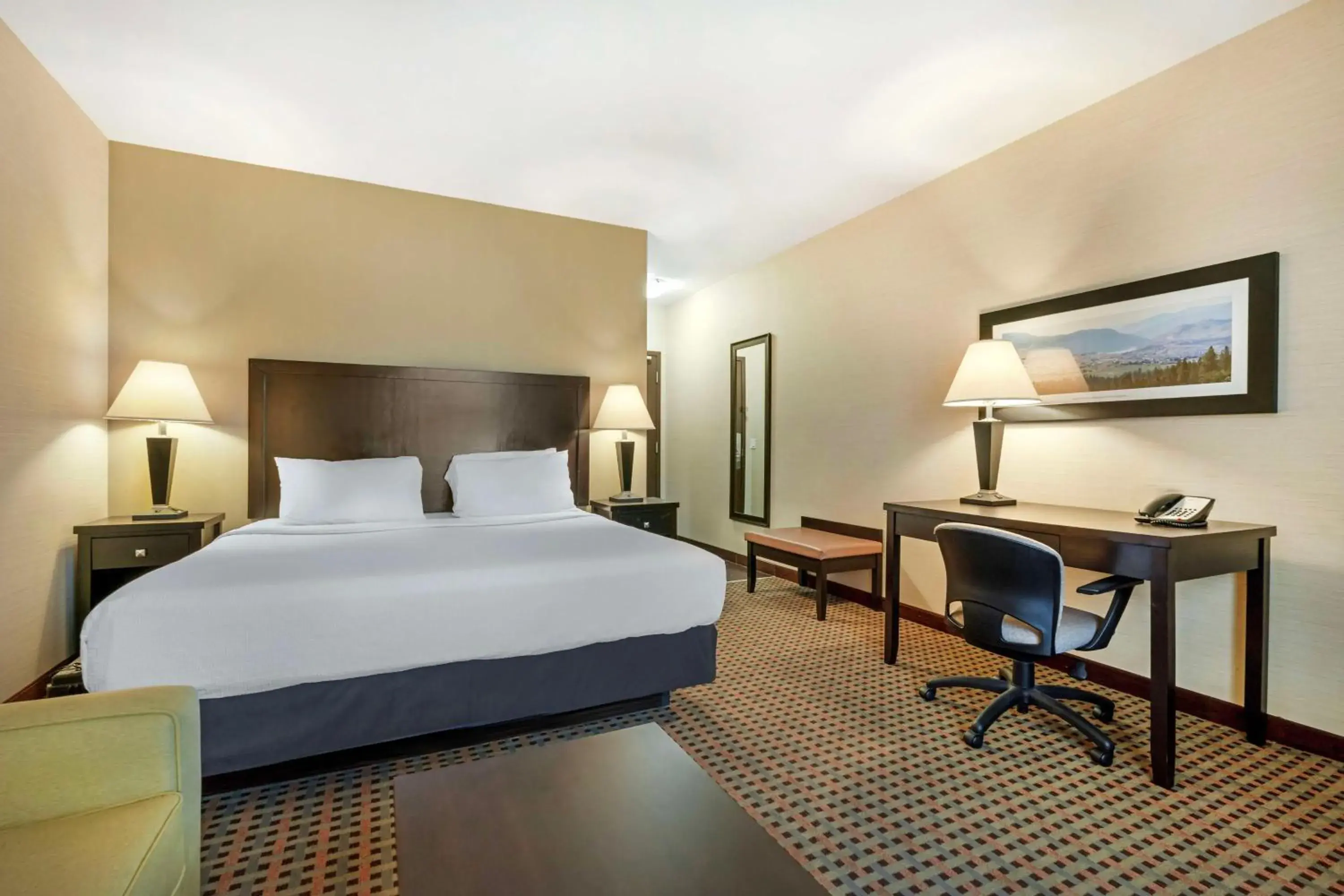 Bedroom, Bed in Best Western Pacific Inn Bedroom, Bed in Best Western Pacific Inn