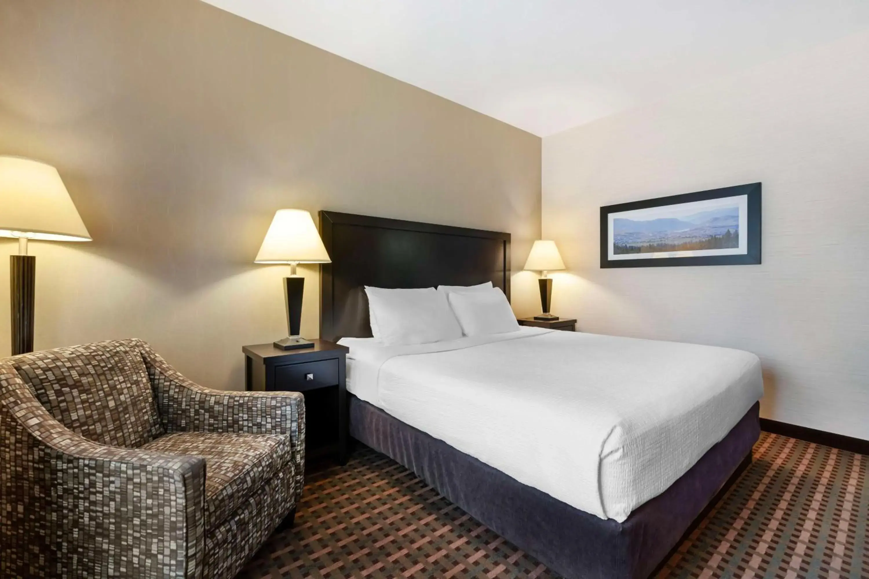 Bedroom, Bed in Best Western Pacific Inn Bedroom, Bed in Best Western Pacific Inn