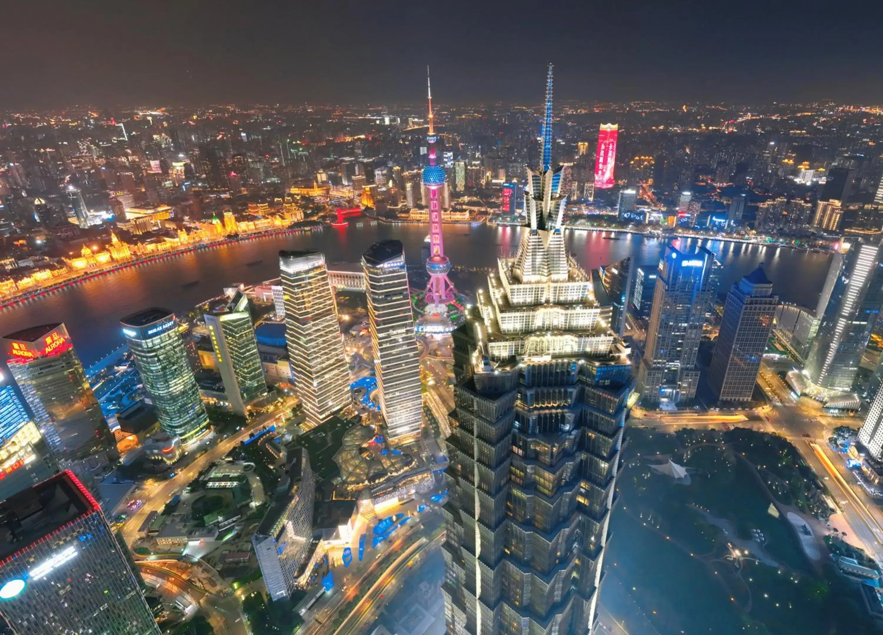 Property building in Grand Hyatt Shanghai Property building in Grand Hyatt Shanghai