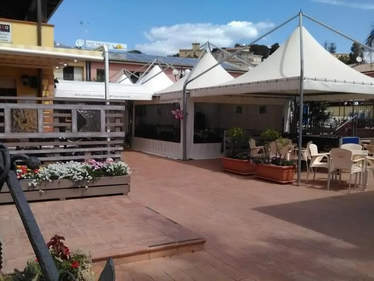 Restaurant/places to eat in Andrea Case Vacanze L'Ancora