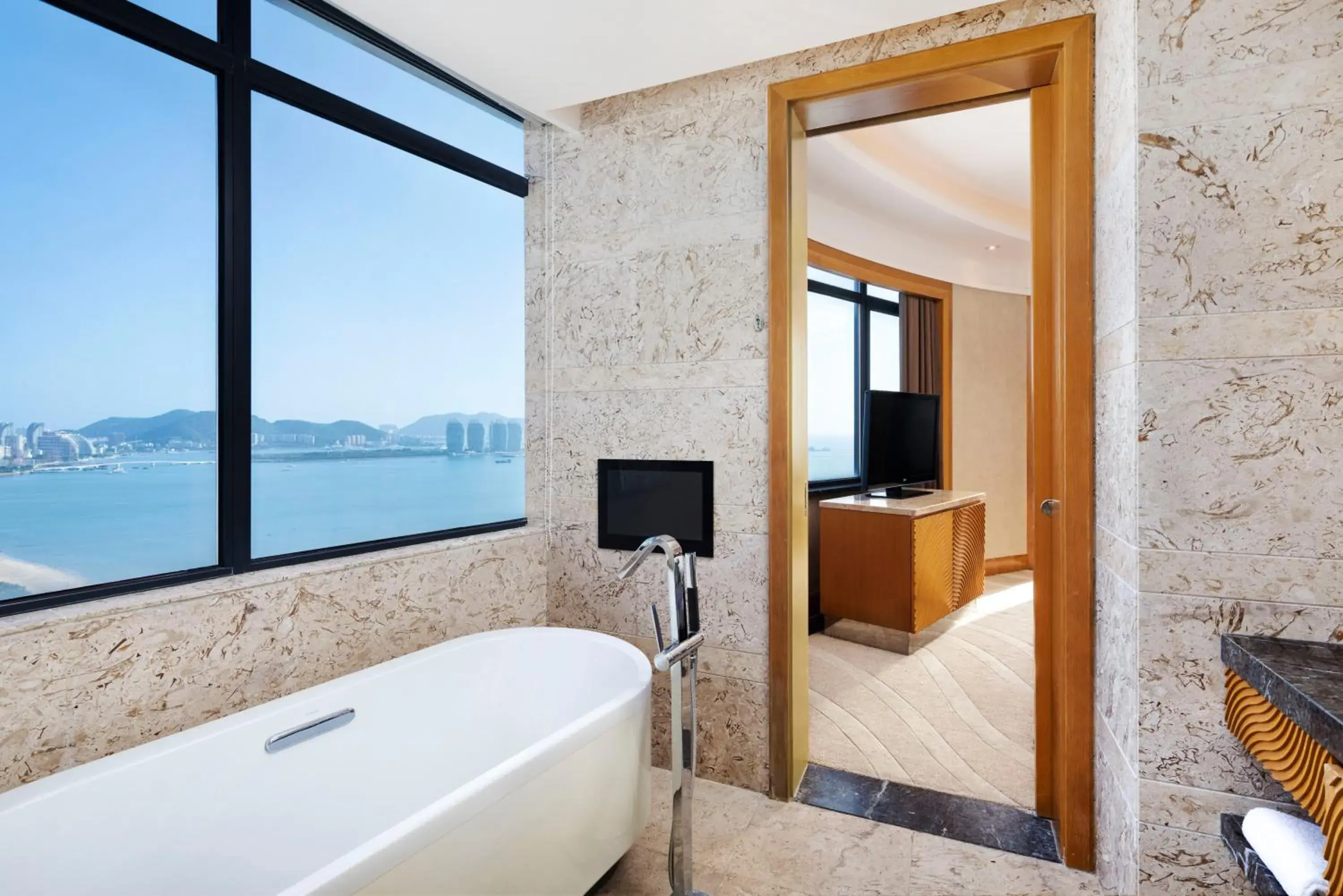 Two Bedrooms Family Ocean Suite in Four Points by Sheraton Hainan, Sanya Two Bedrooms Family Ocean Suite in Four Points by Sheraton Hainan, Sanya