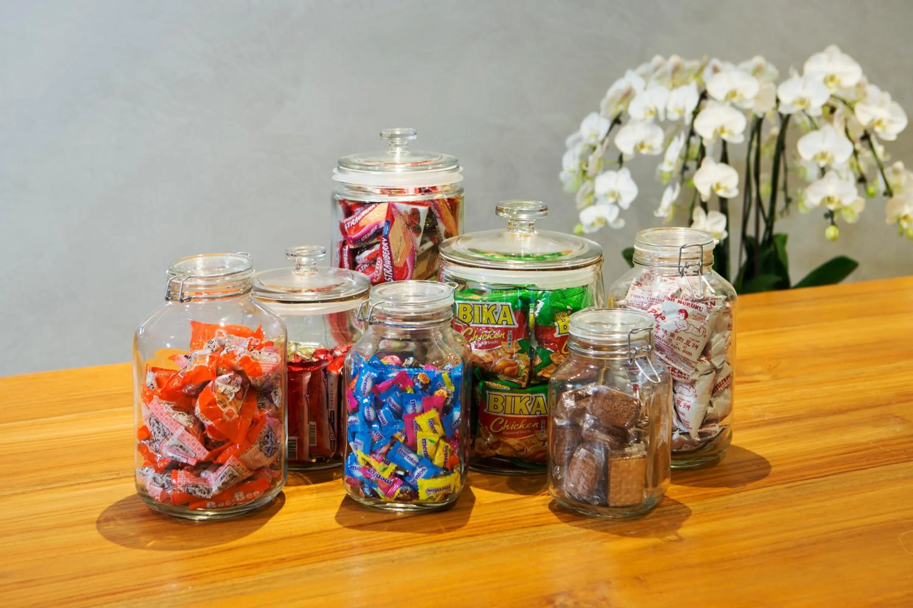 Food and drinks in Hotel Clover 769 North Bridge Road