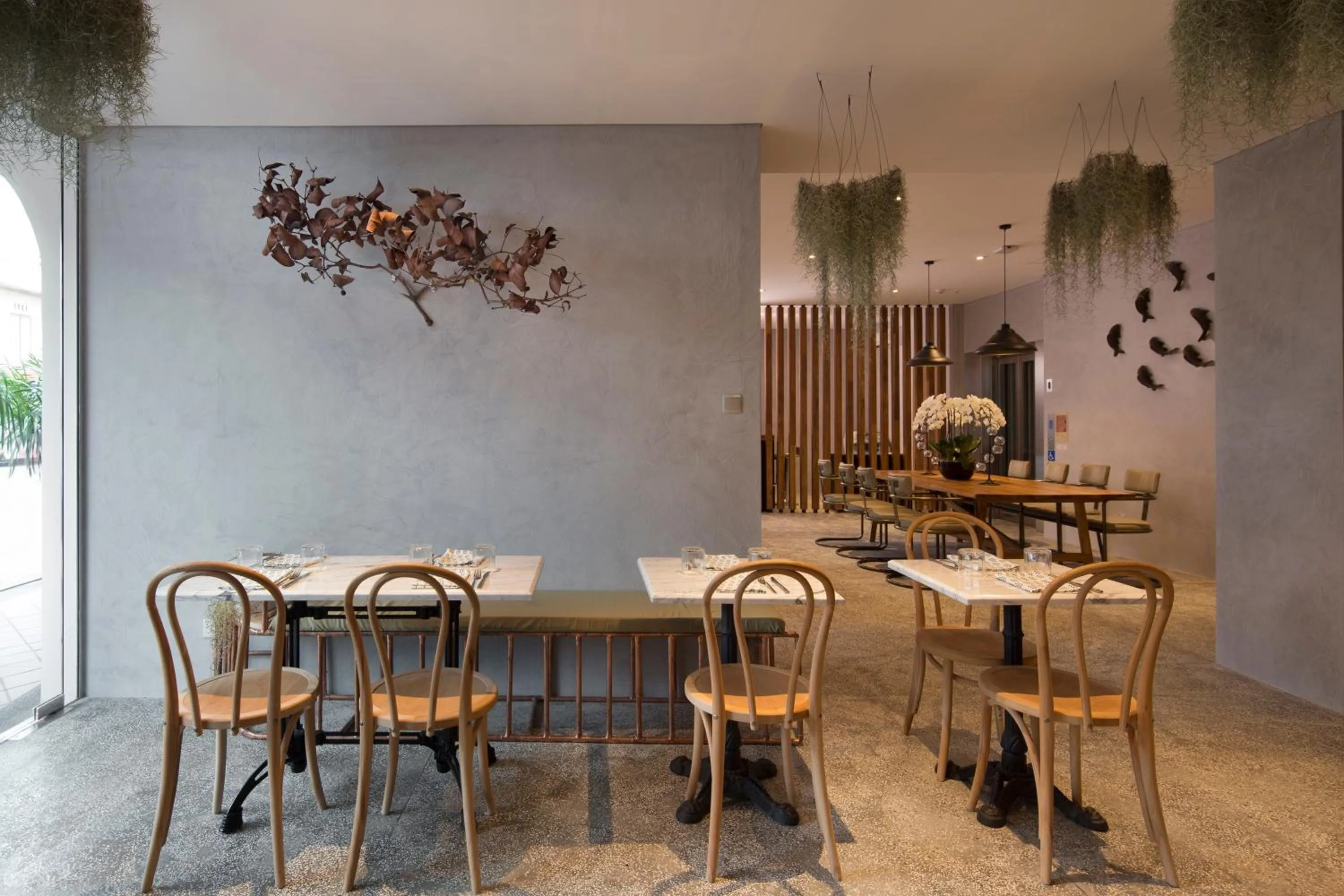 Restaurant/places to eat in Hotel Clover 769 North Bridge Road