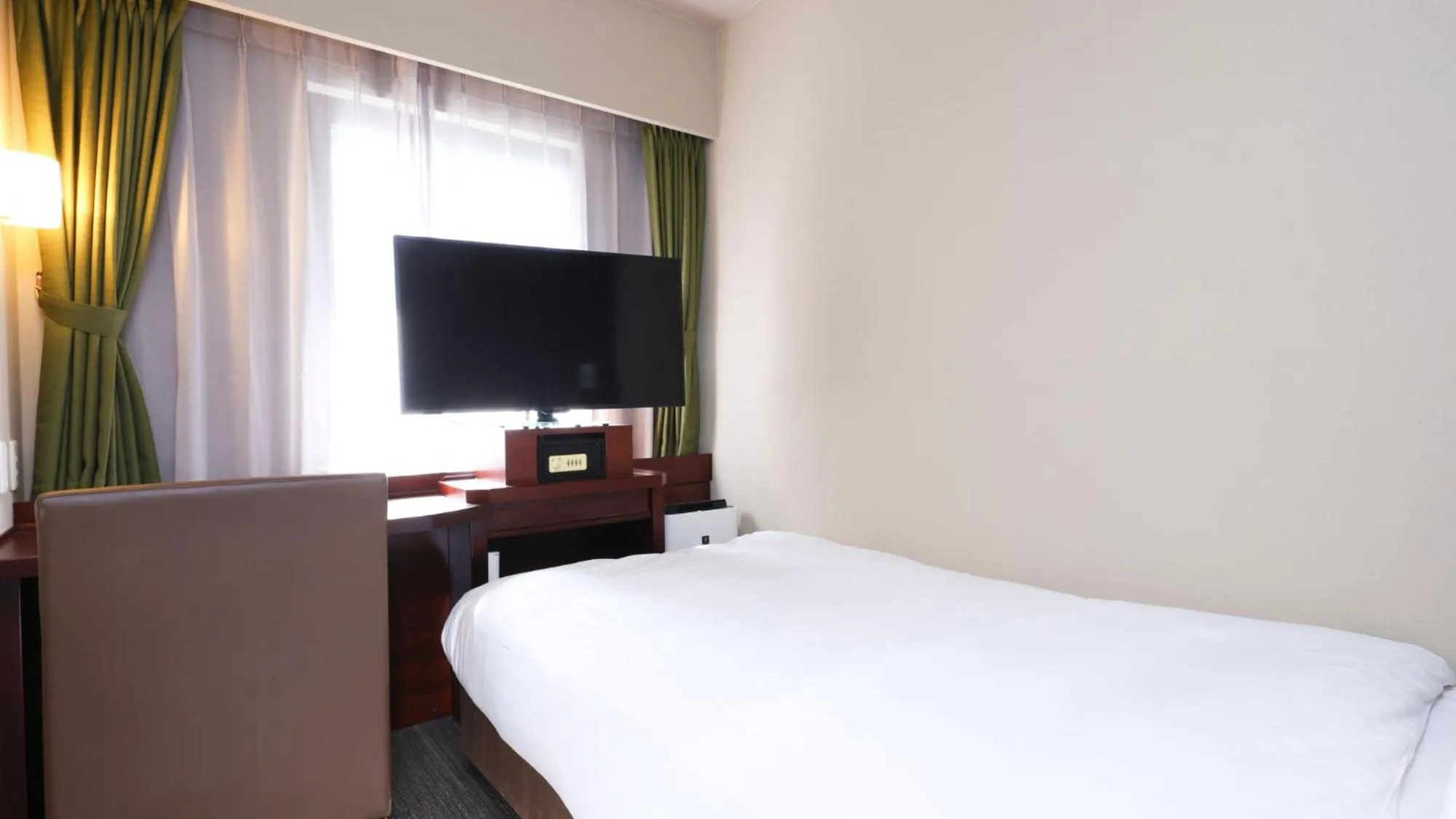 Bed in Dormy Inn Himeji Natural Hot Spring