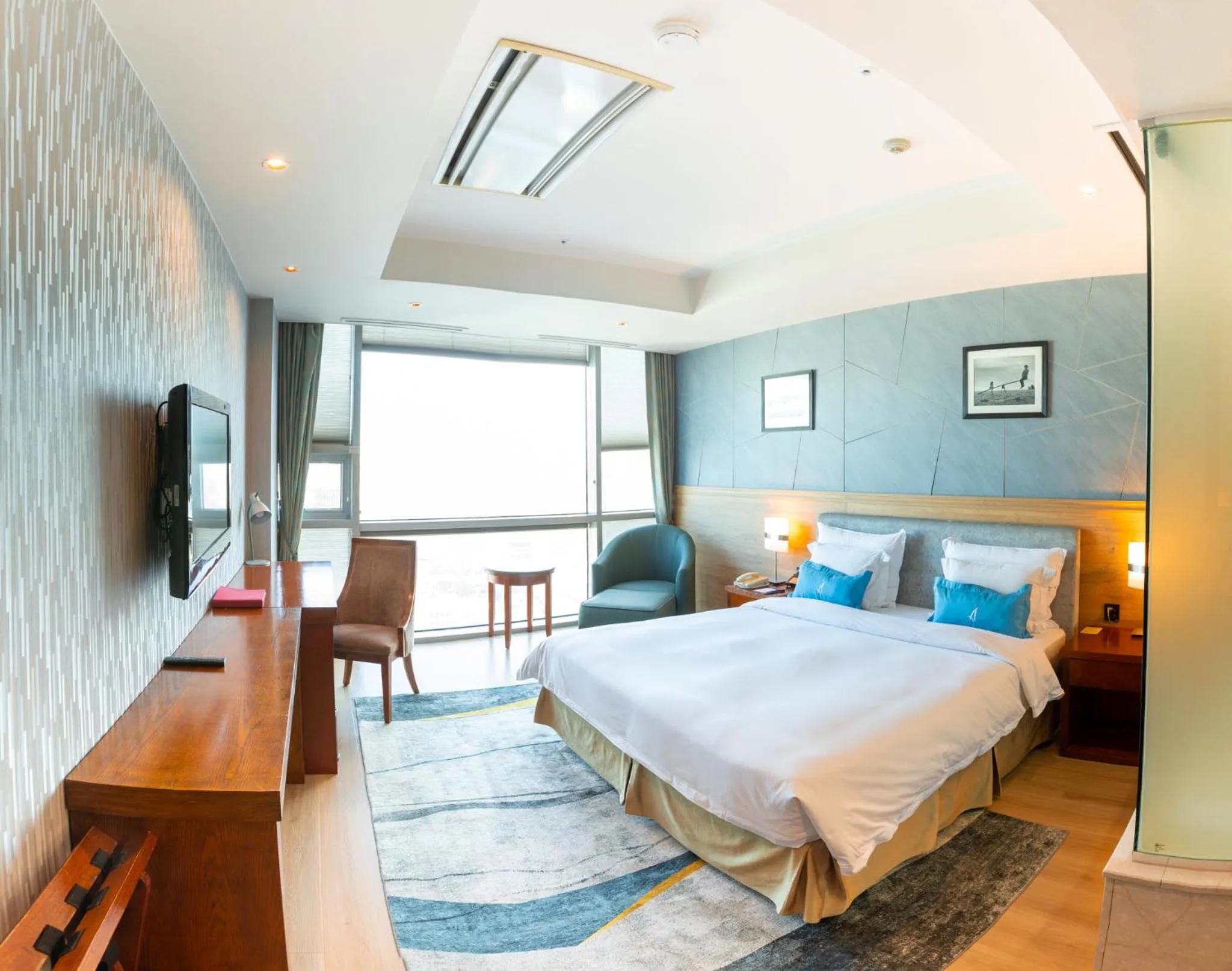 Bed in The Blue Sky Hotel and Tower