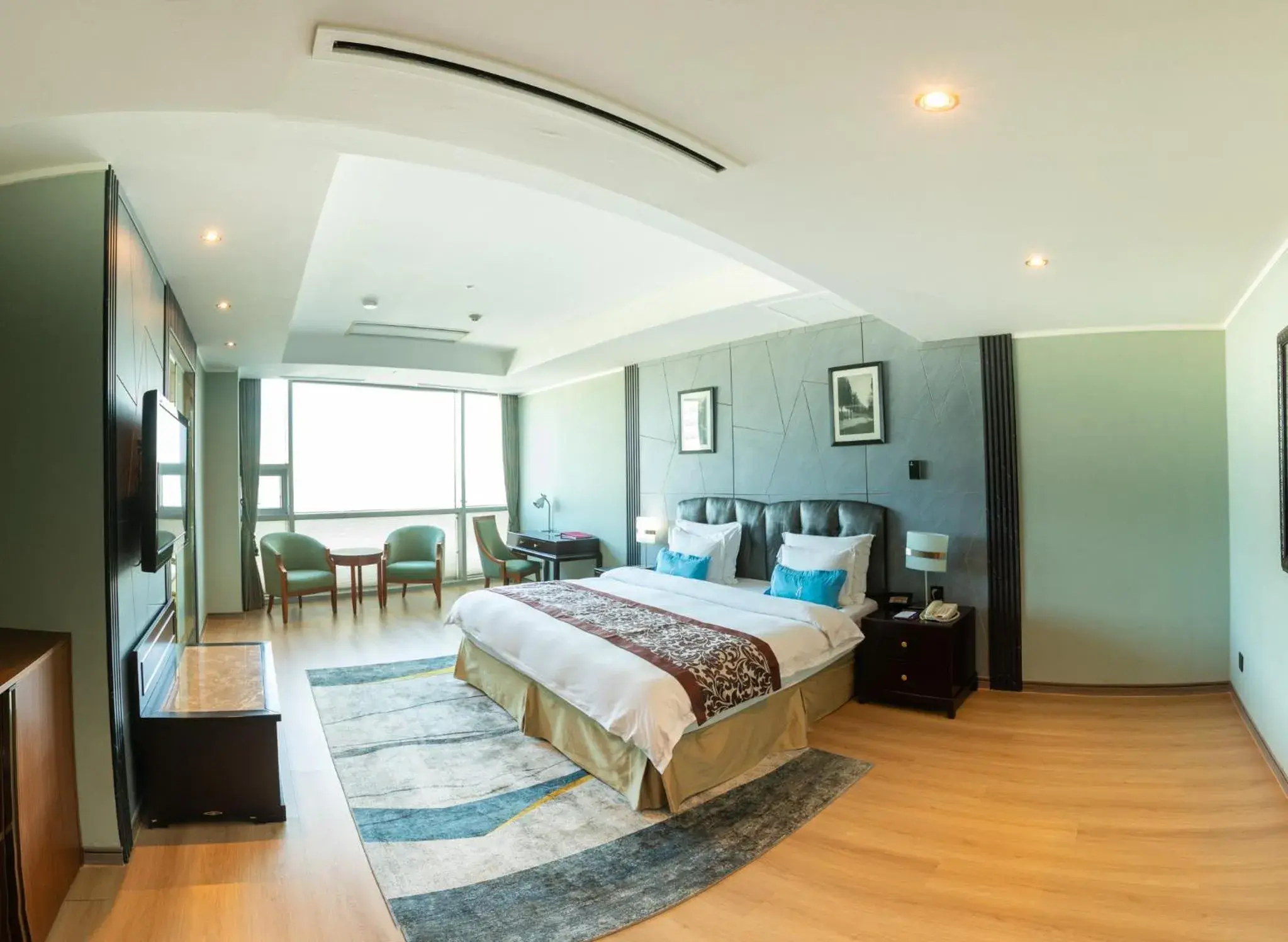 Bed in The Blue Sky Hotel and Tower Bed in The Blue Sky Hotel and Tower