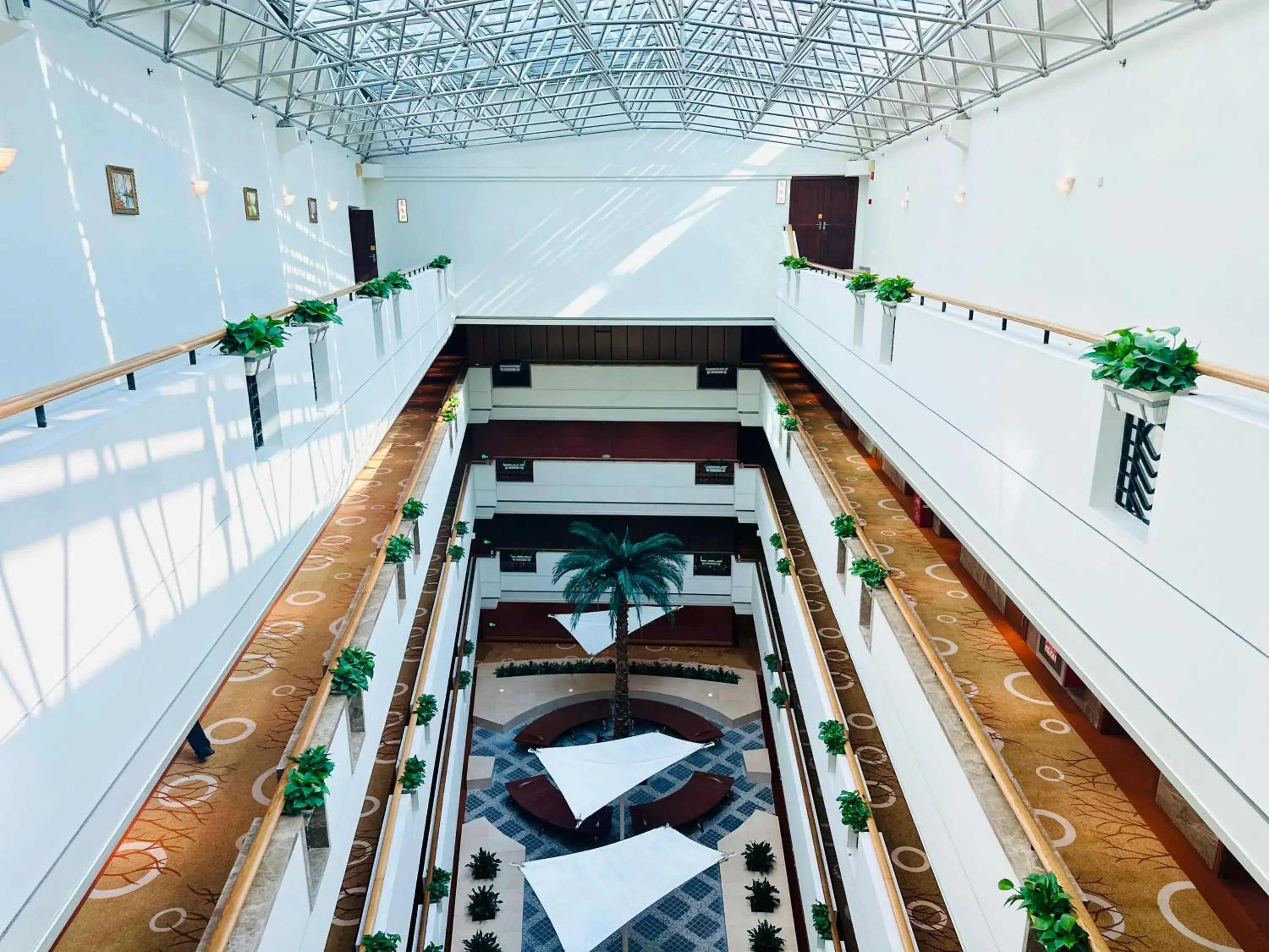 Seating area, Bed in Mason Hotel Seating area, Bed in Mason Hotel