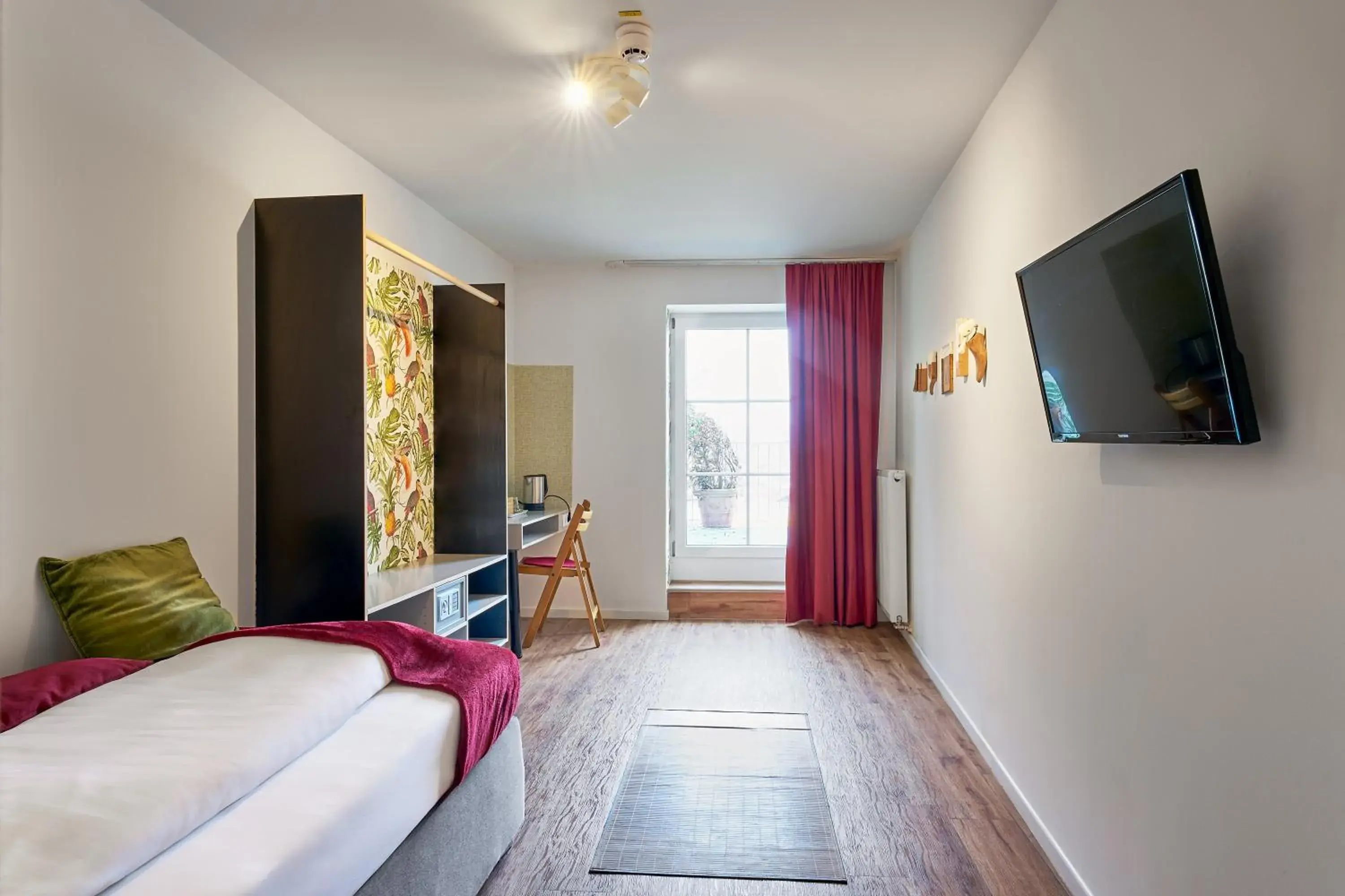 Single Room with Balcony in Zur Krone Single Room with Balcony in Zur Krone