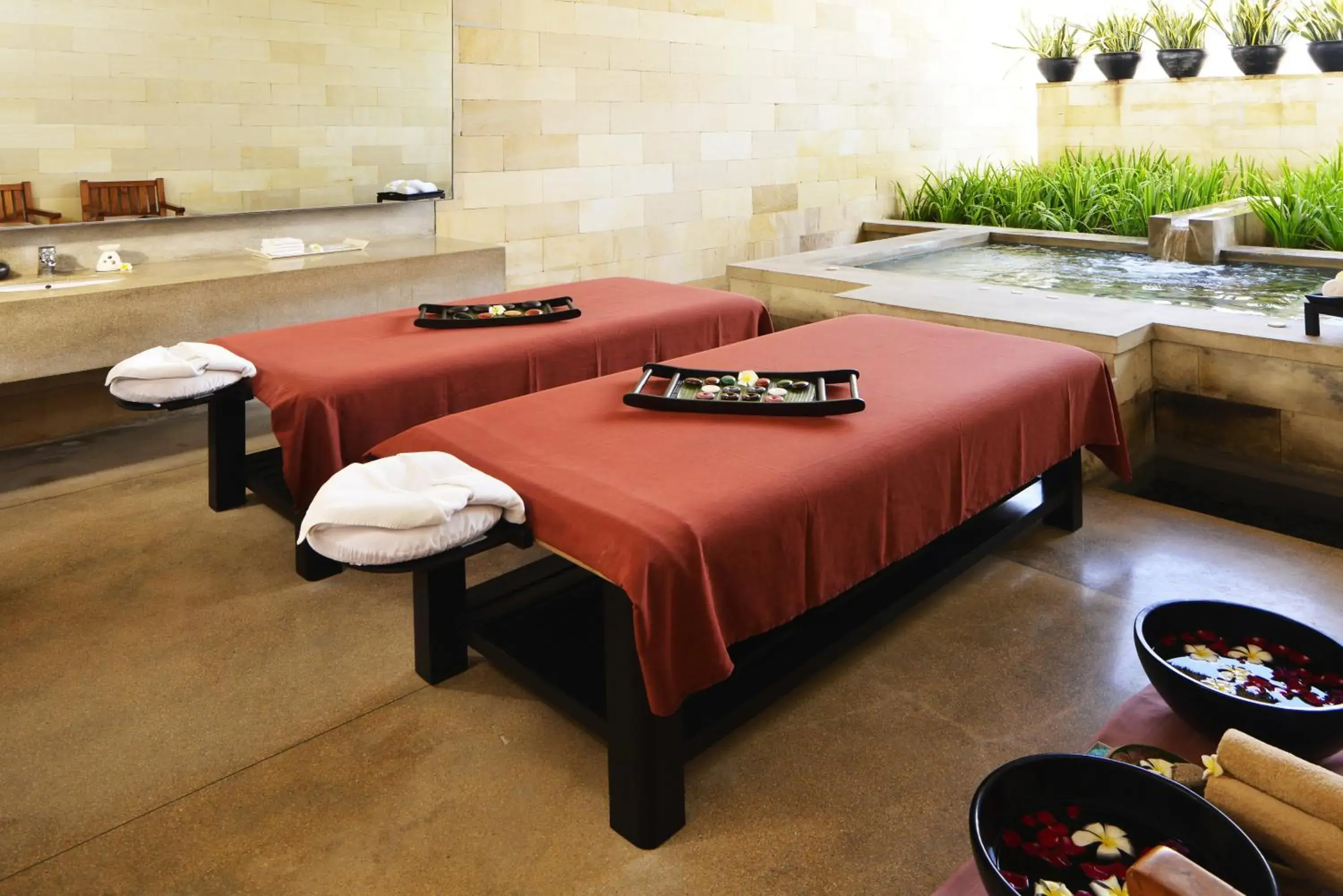 Massage, Bed in The Bale Nusa Dua by LifestyleRetreats Massage, Bed in The Bale Nusa Dua by LifestyleRetreats