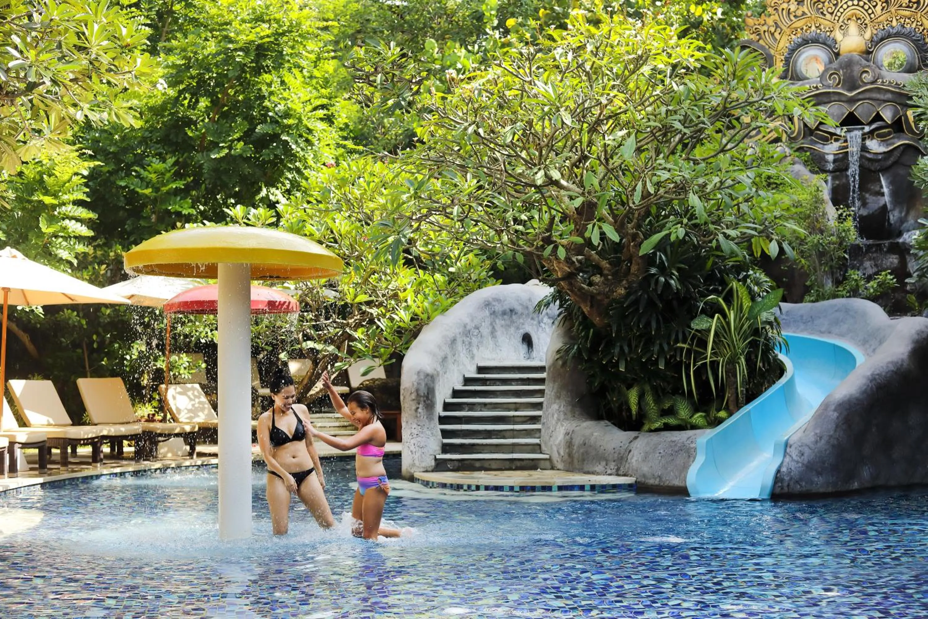 Swimming pool in Padma Resort Legian