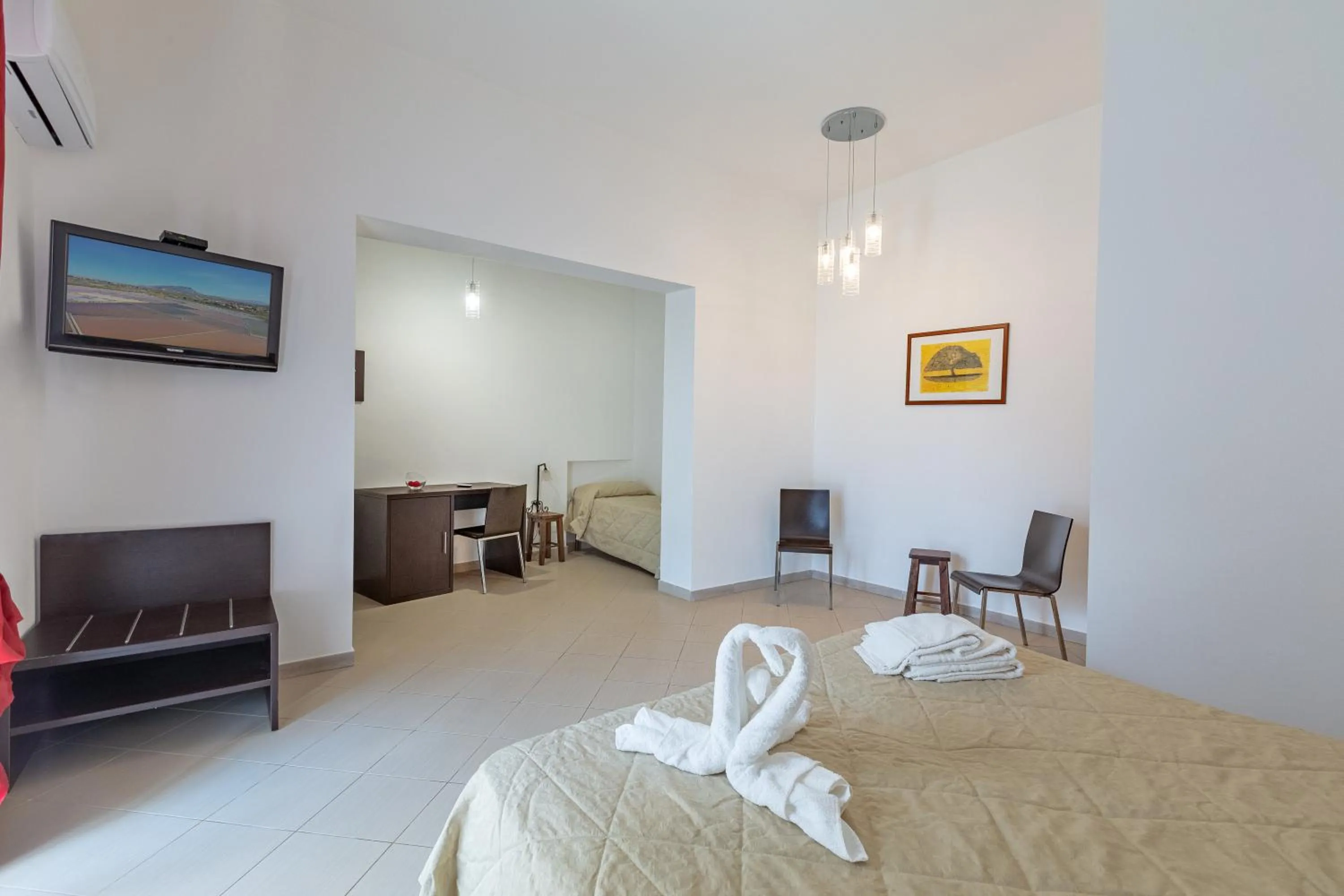 Bedroom, Bed in diVino Hotel