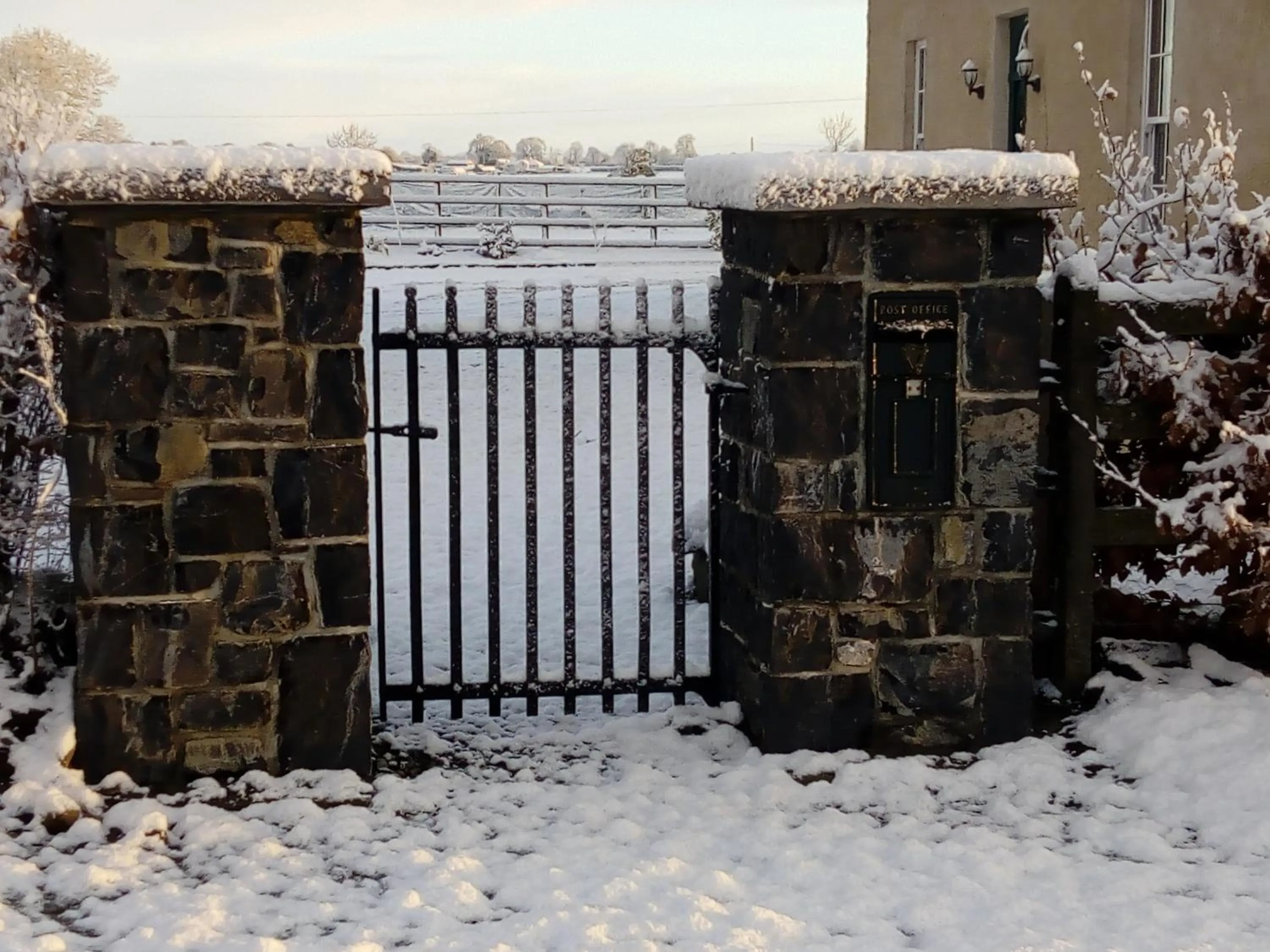 Street view in Abbeyview House B&B and Glamping