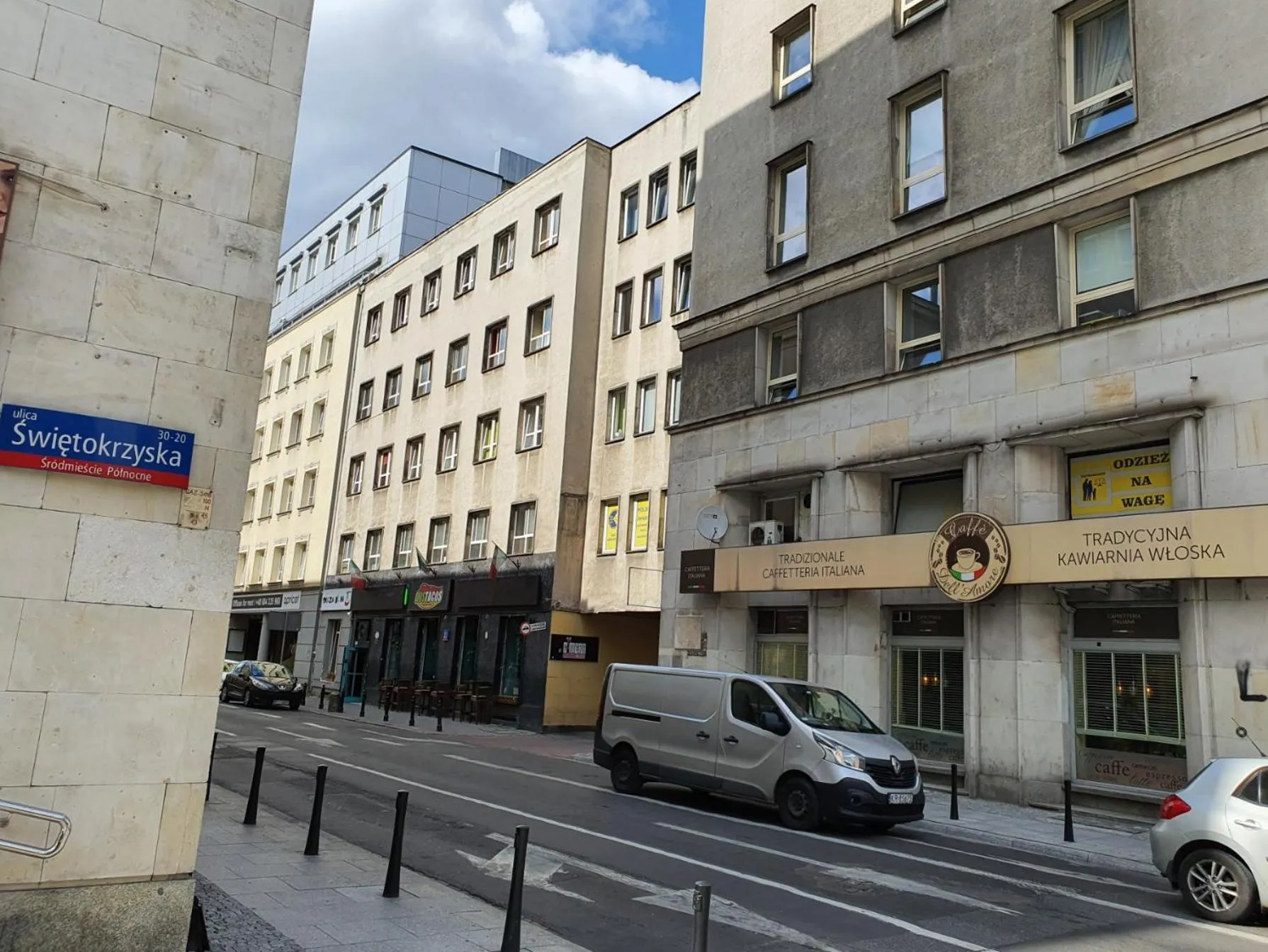 Property building in Jasna Hostelik self check-in