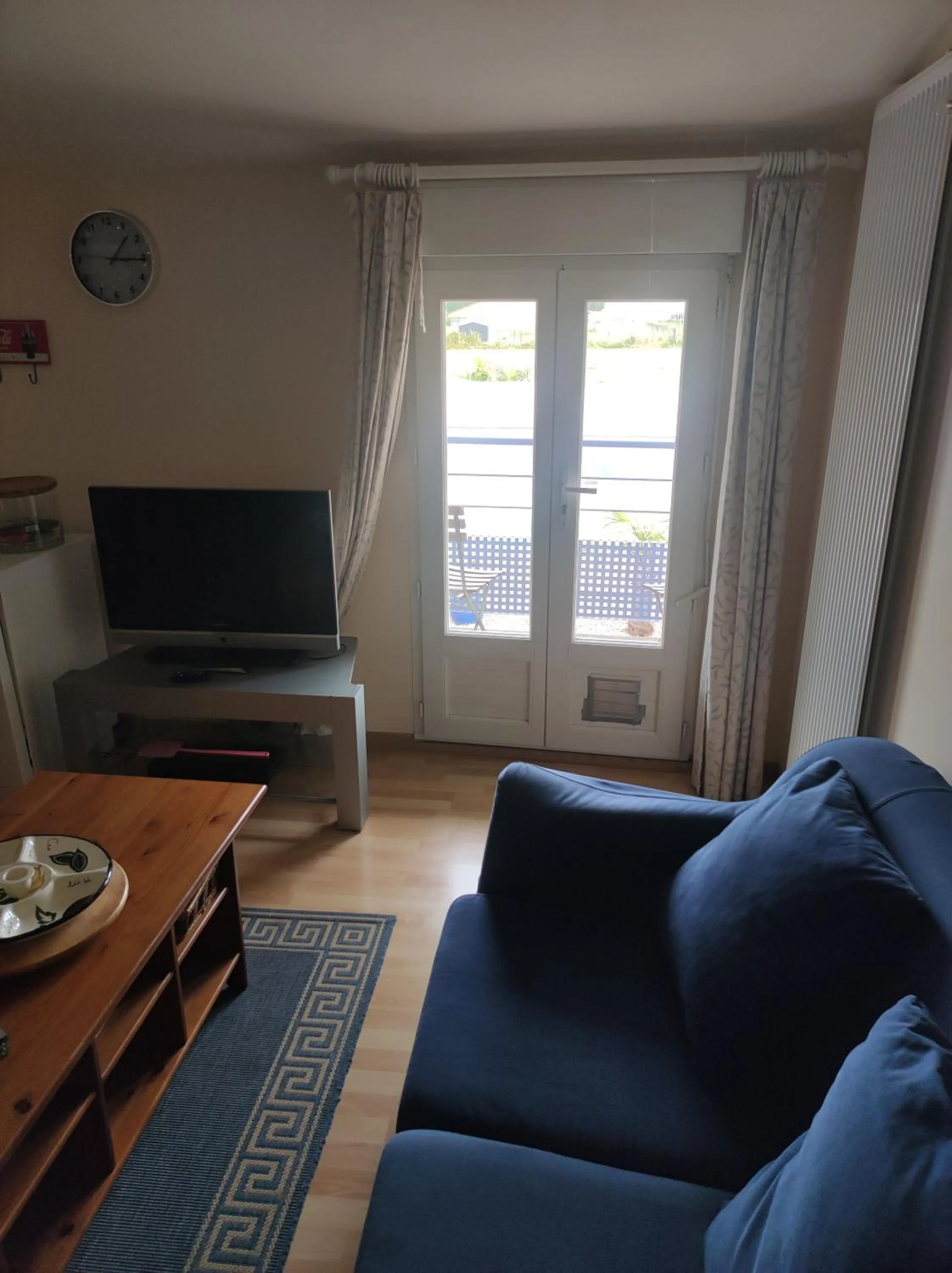 Seating area in Douce France 82