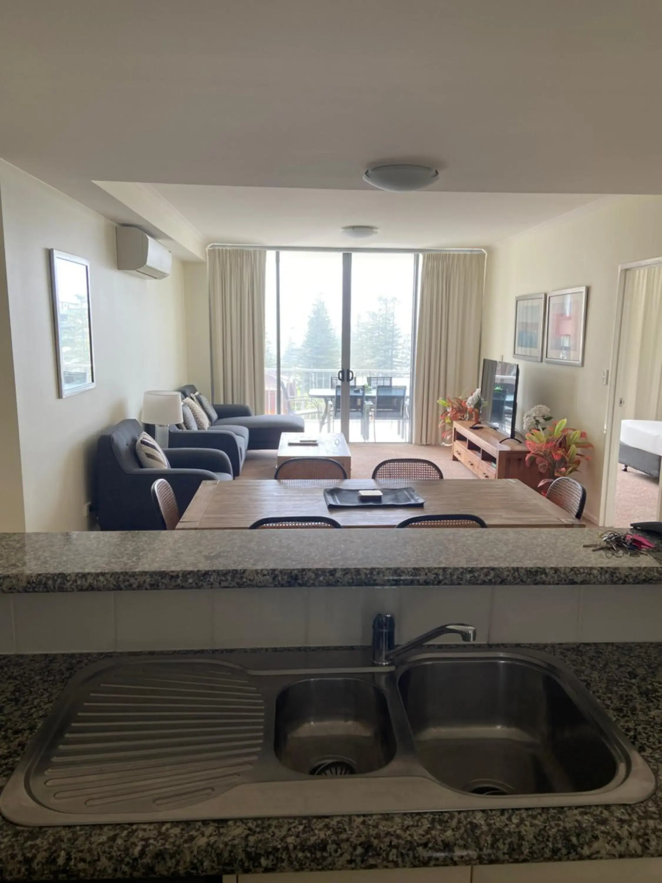 Two Bedroom Apartment with Terrace and Ocean View in Ki-ea Apartments Two Bedroom Apartment with Terrace and Ocean View in Ki-ea Apartments