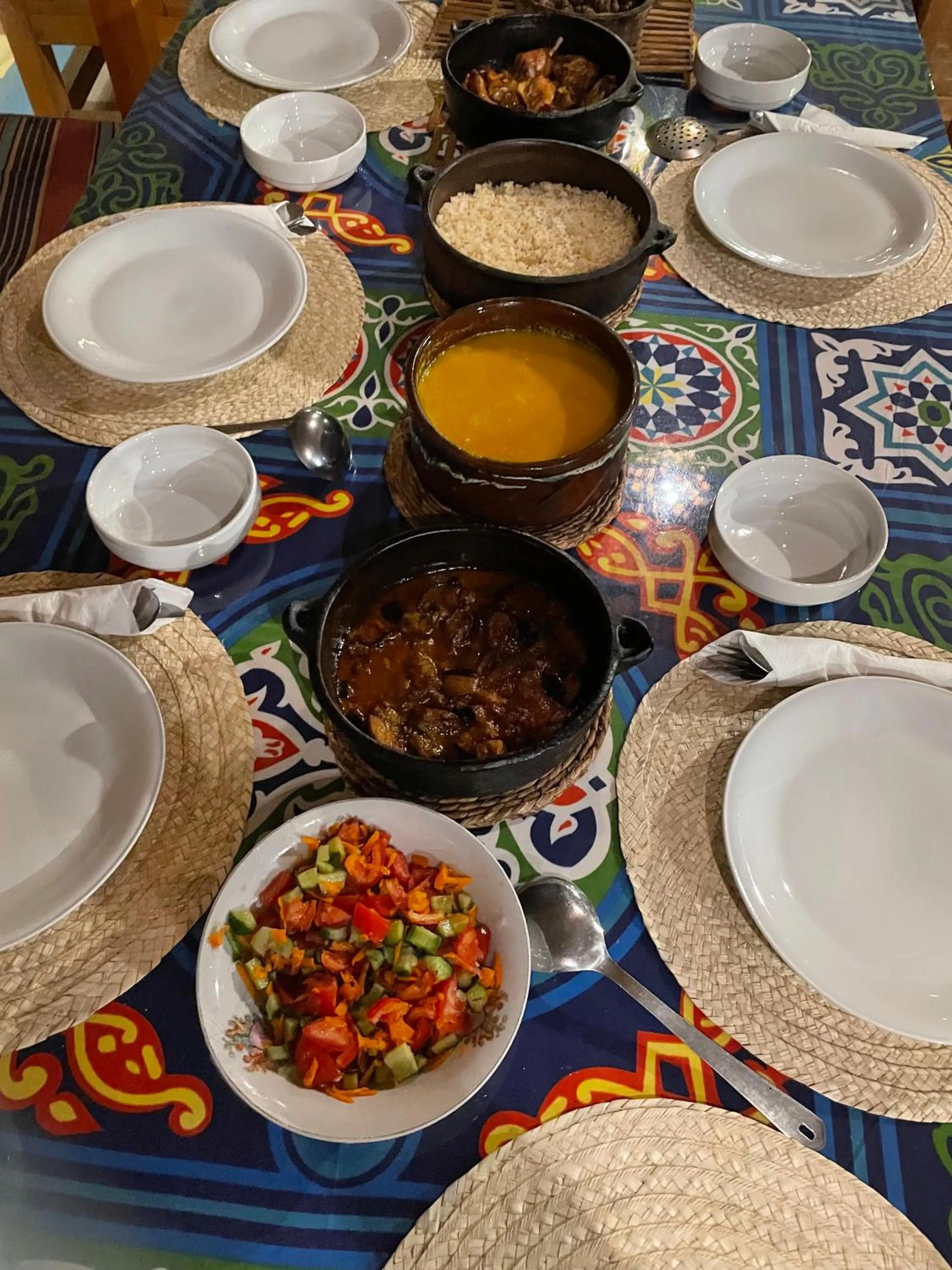 Restaurant/places to eat in Nubian Holiday House Aswan