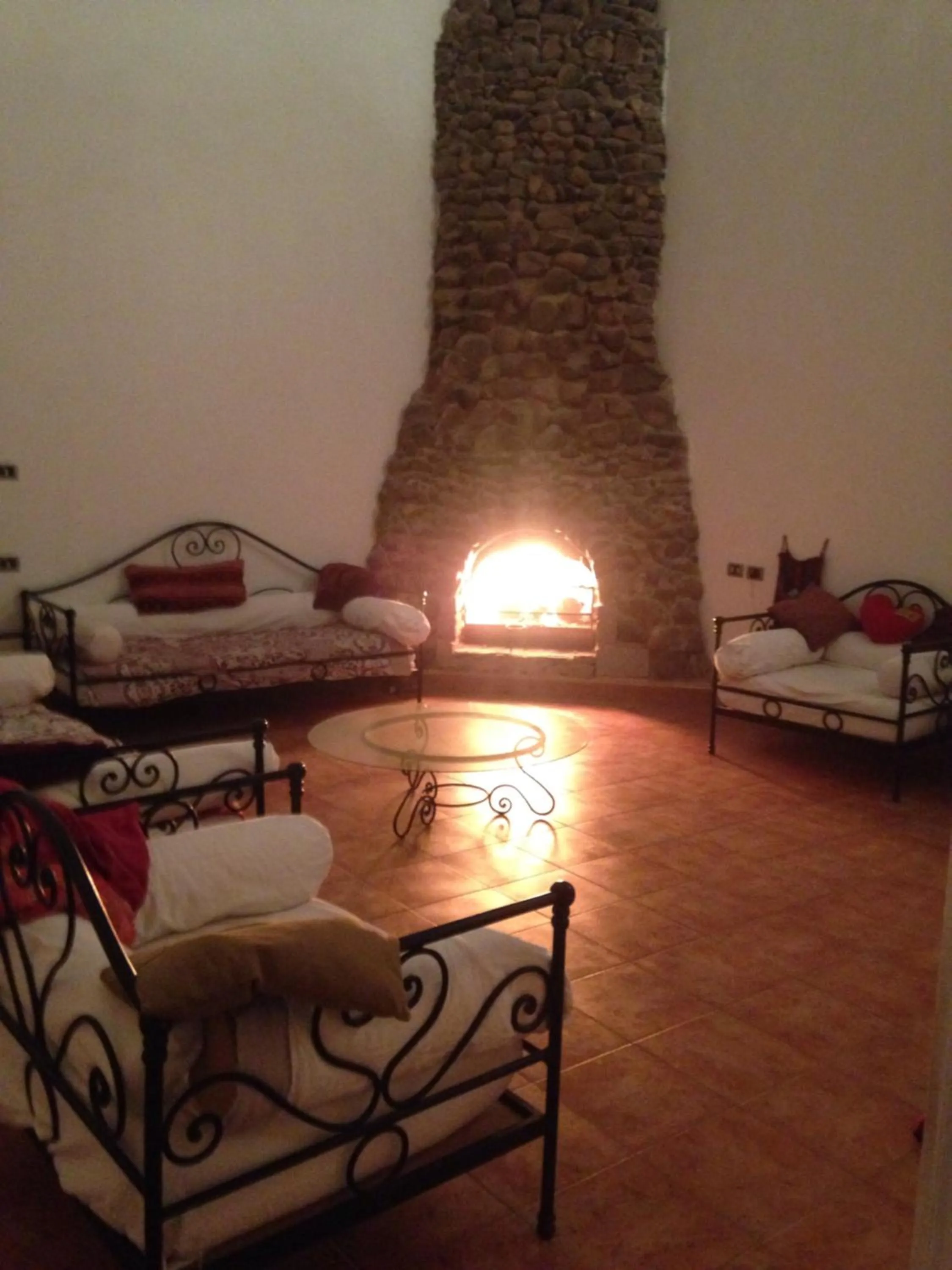 flat iron, Bed in Nubian Holiday House Aswan