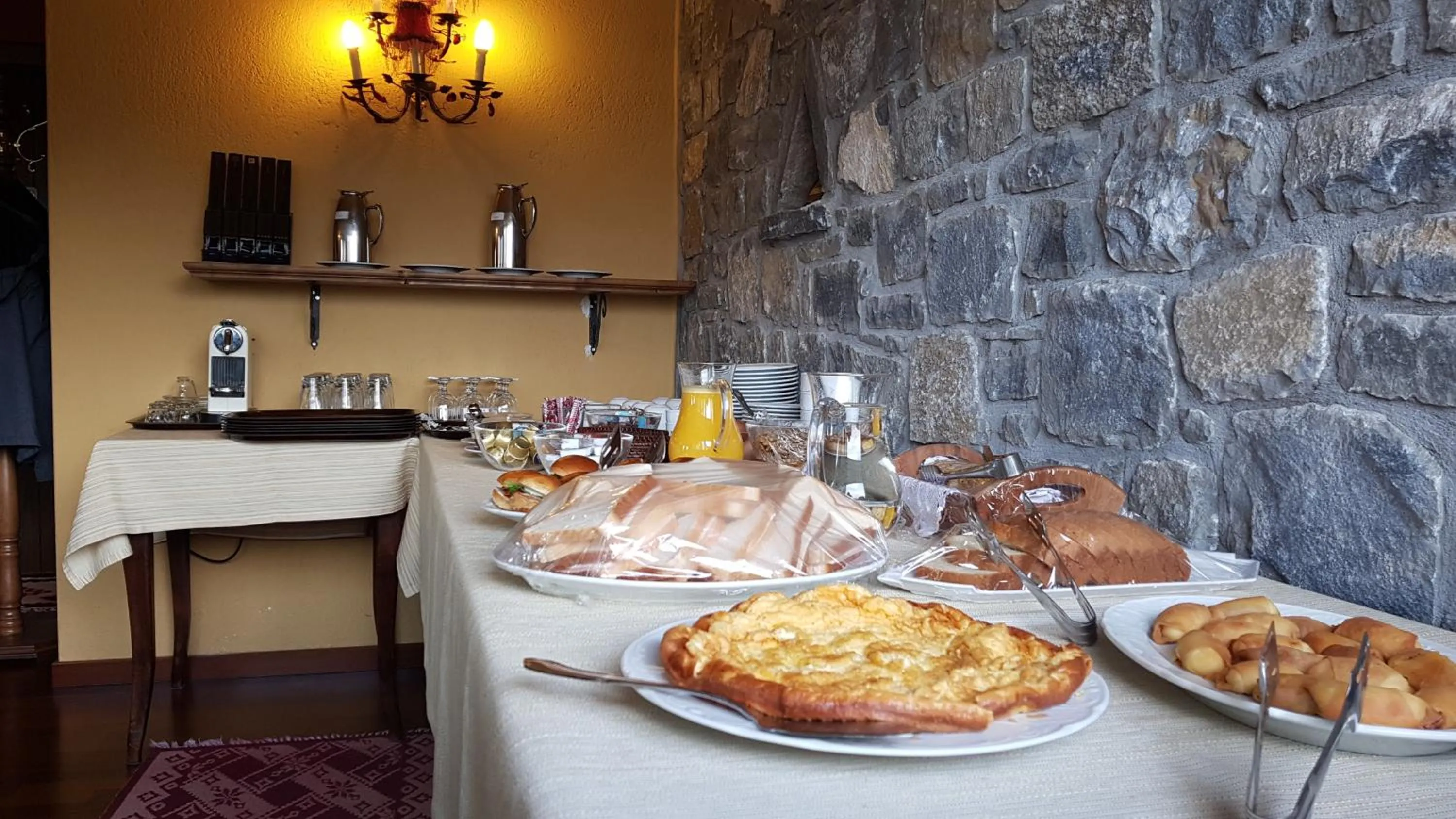 Buffet breakfast in Aiora Guesthouse