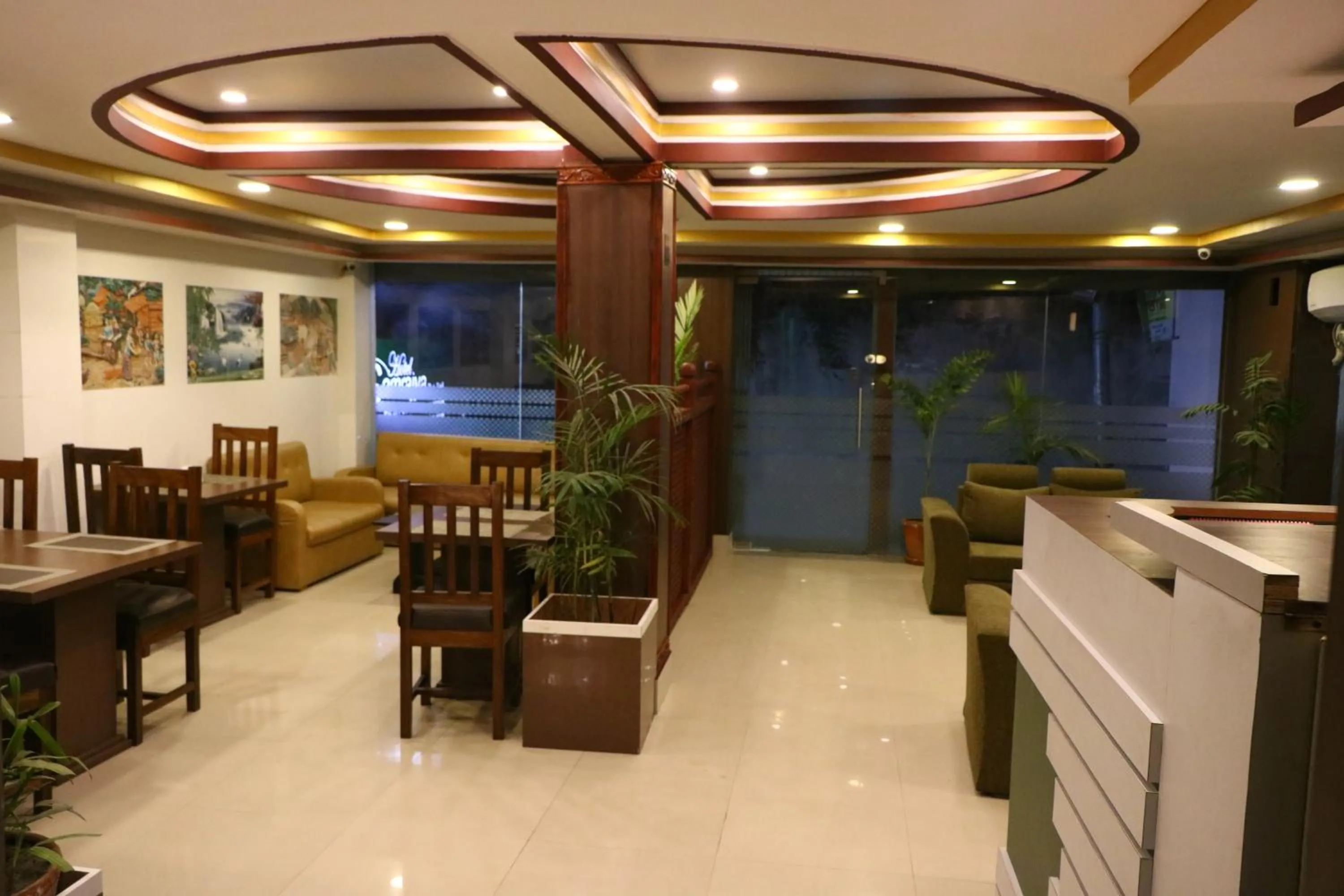Restaurant/places to eat in Hotel Samrajya Pvt. Ltd.