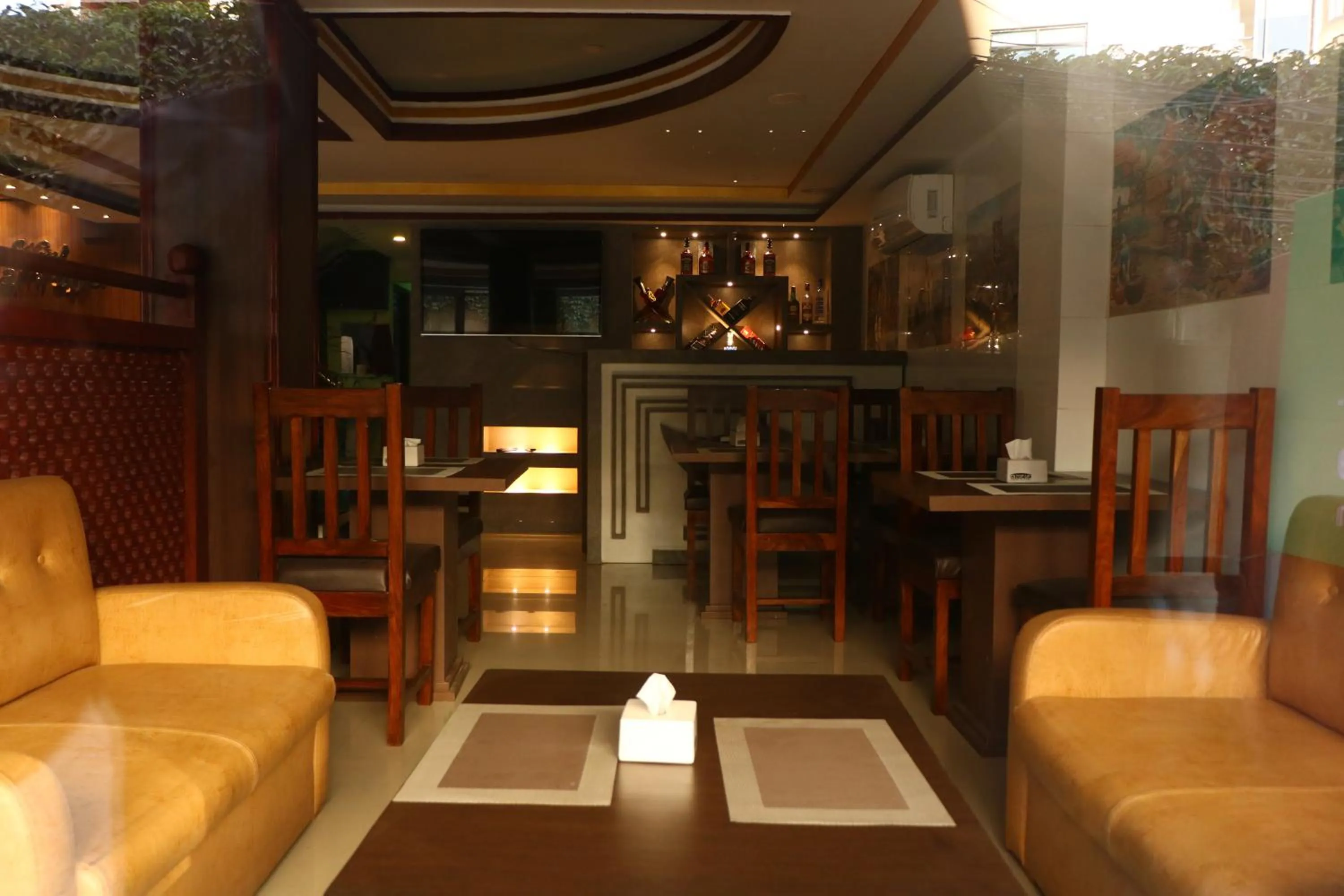 Restaurant/places to eat in Hotel Samrajya Pvt. Ltd.