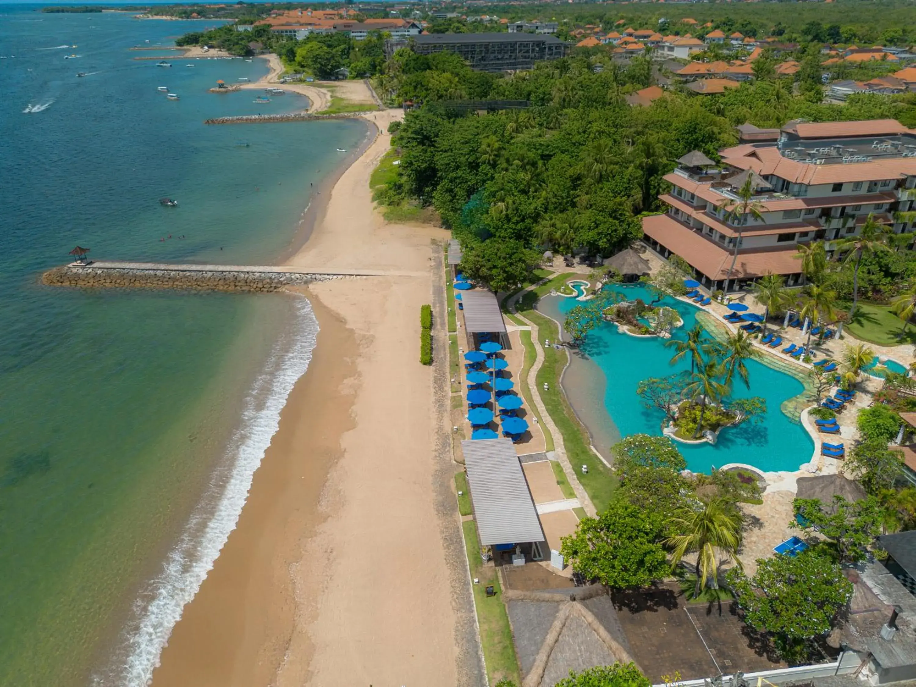Swimming pool in Hotel Nikko Bali Benoa Beach Swimming pool in Hotel Nikko Bali Benoa Beach