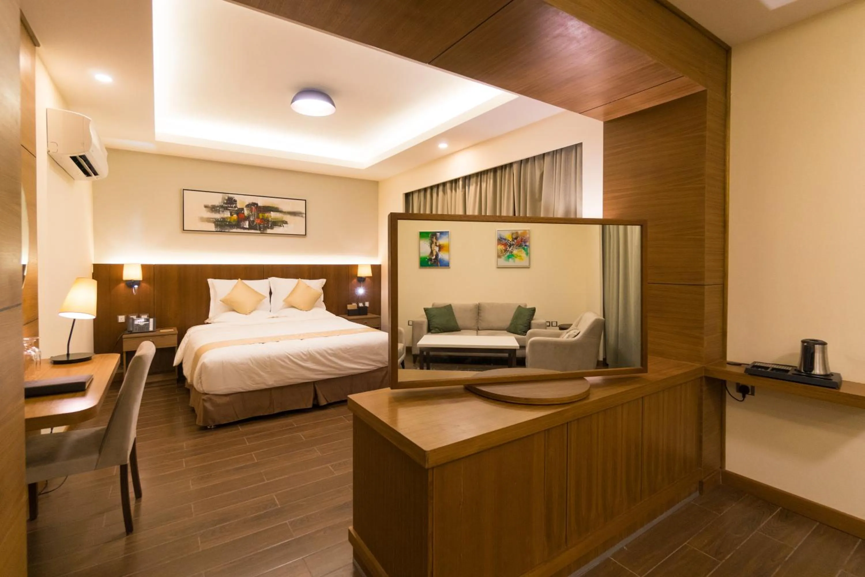 Photo of the whole room, Bed in Belad Bont Resort