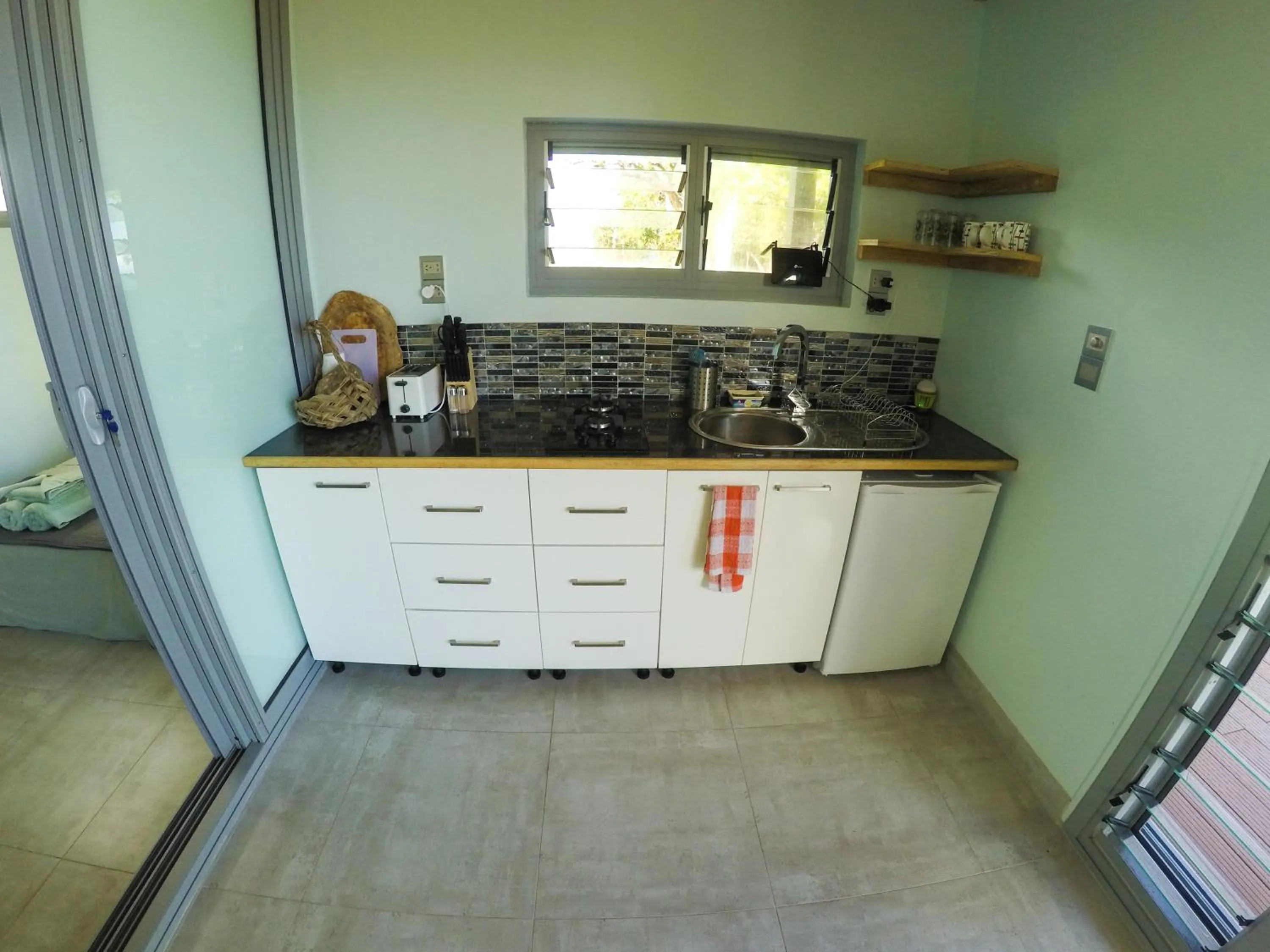 Kitchen or kitchenette in Aore Breeze