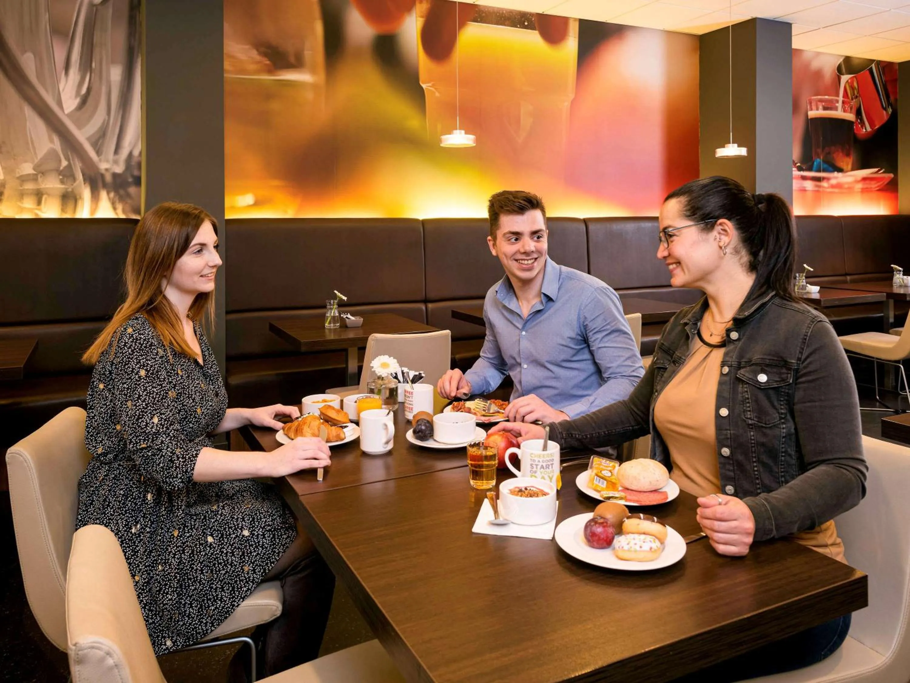 Restaurant/places to eat in ibis Sint Niklaas Centrum