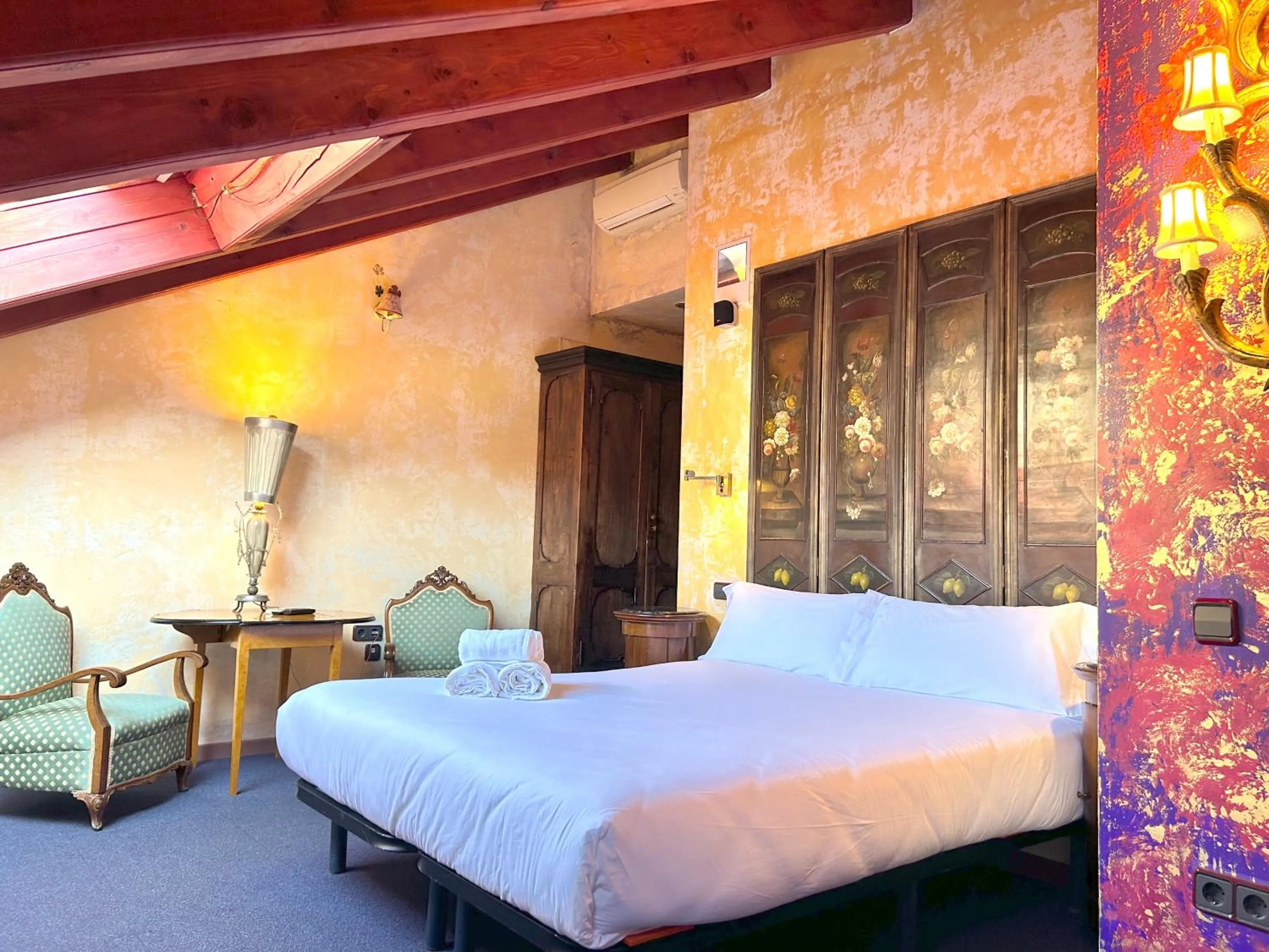 Photo of the whole room, Bed in La Posada d'Àneu by RdA Hotels