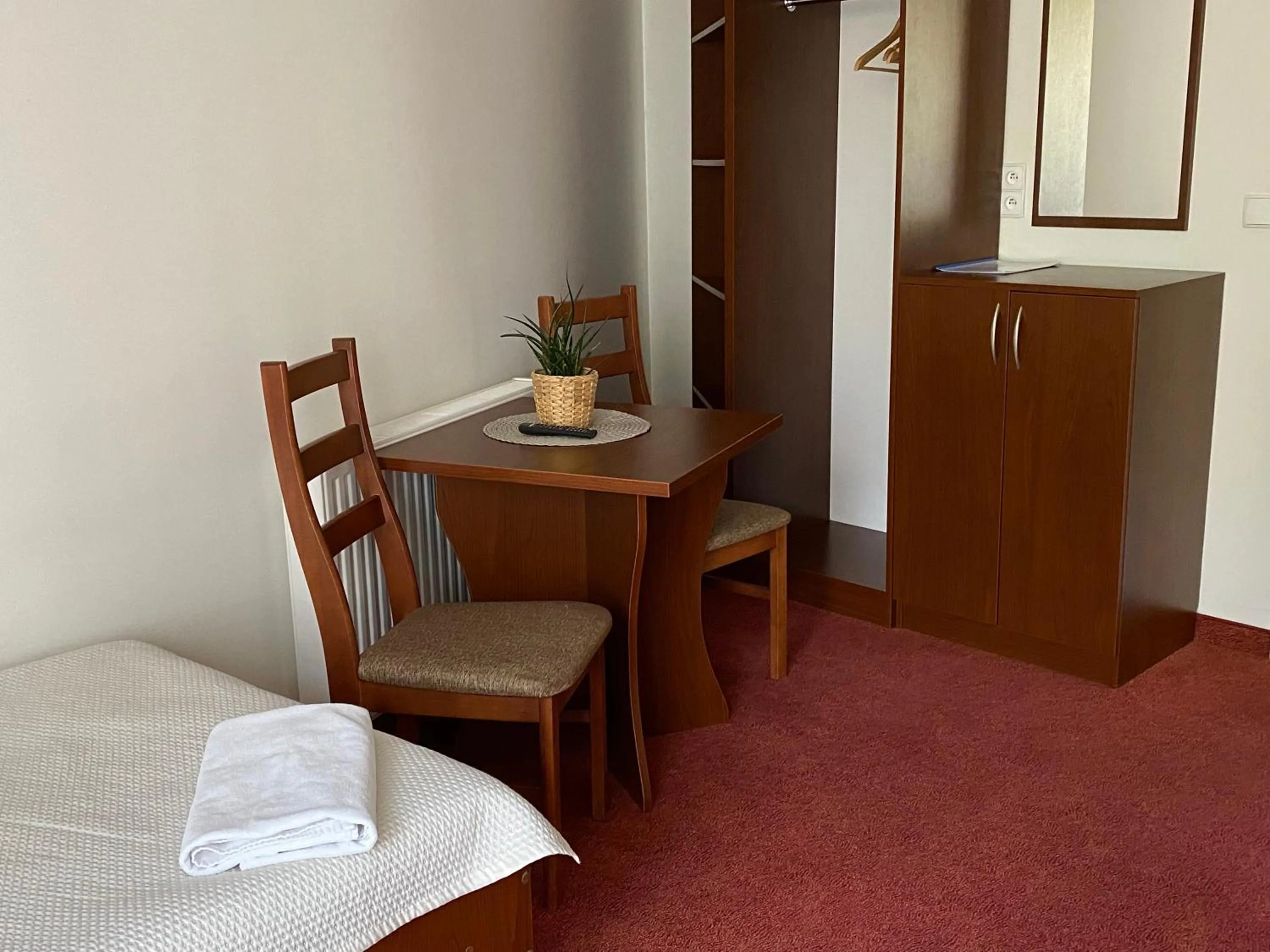 Photo of the whole room, Bed in Yacht Club Residence Sopot