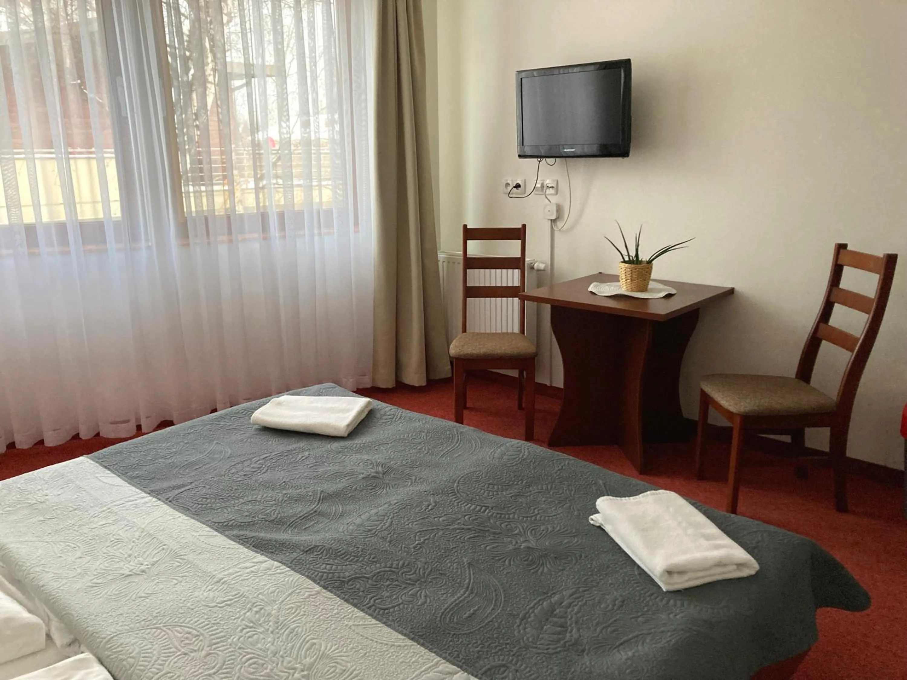 Photo of the whole room, Bed in Yacht Club Residence Sopot