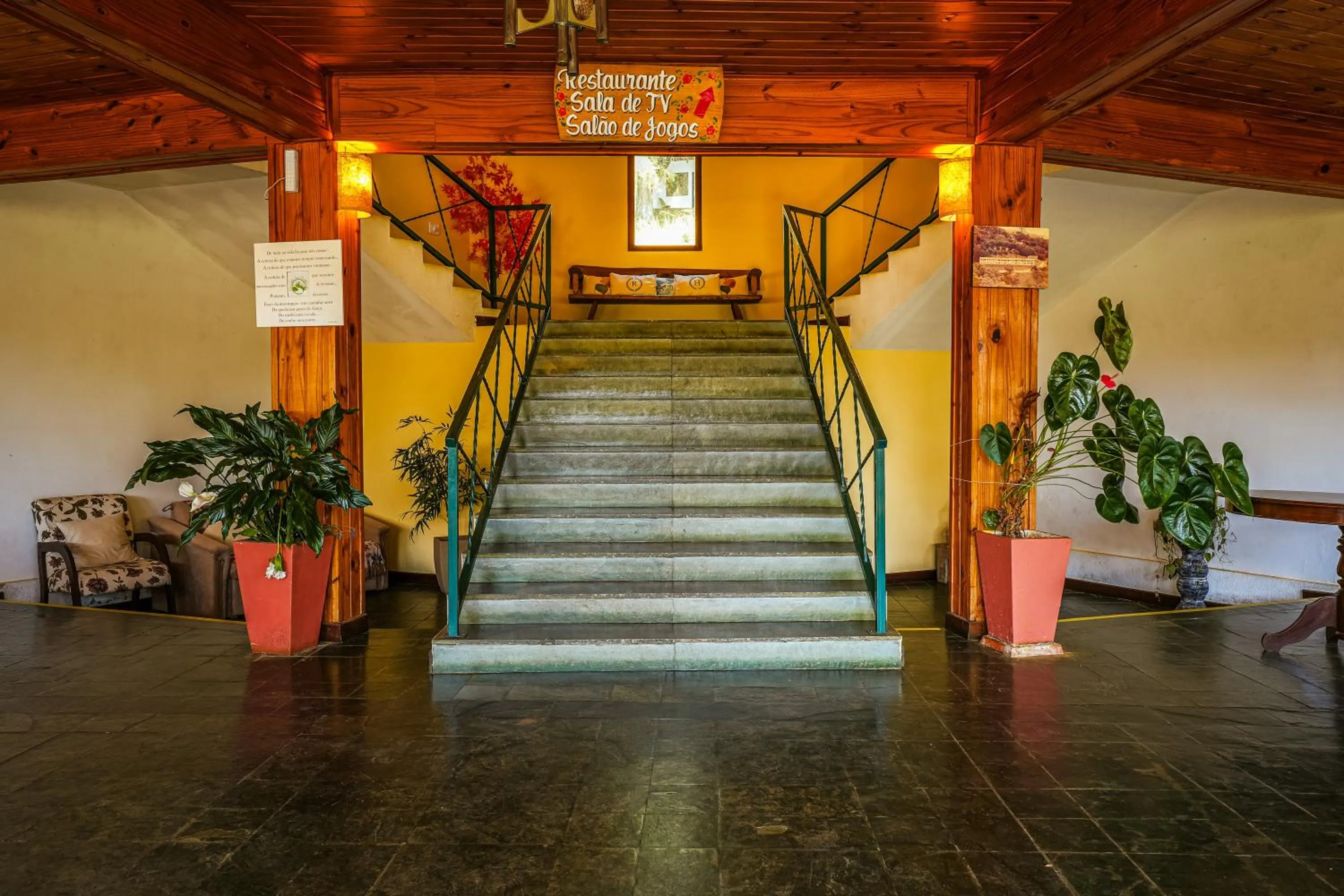 Area and facilities in VELINN Recanto das Hortencias Hotel