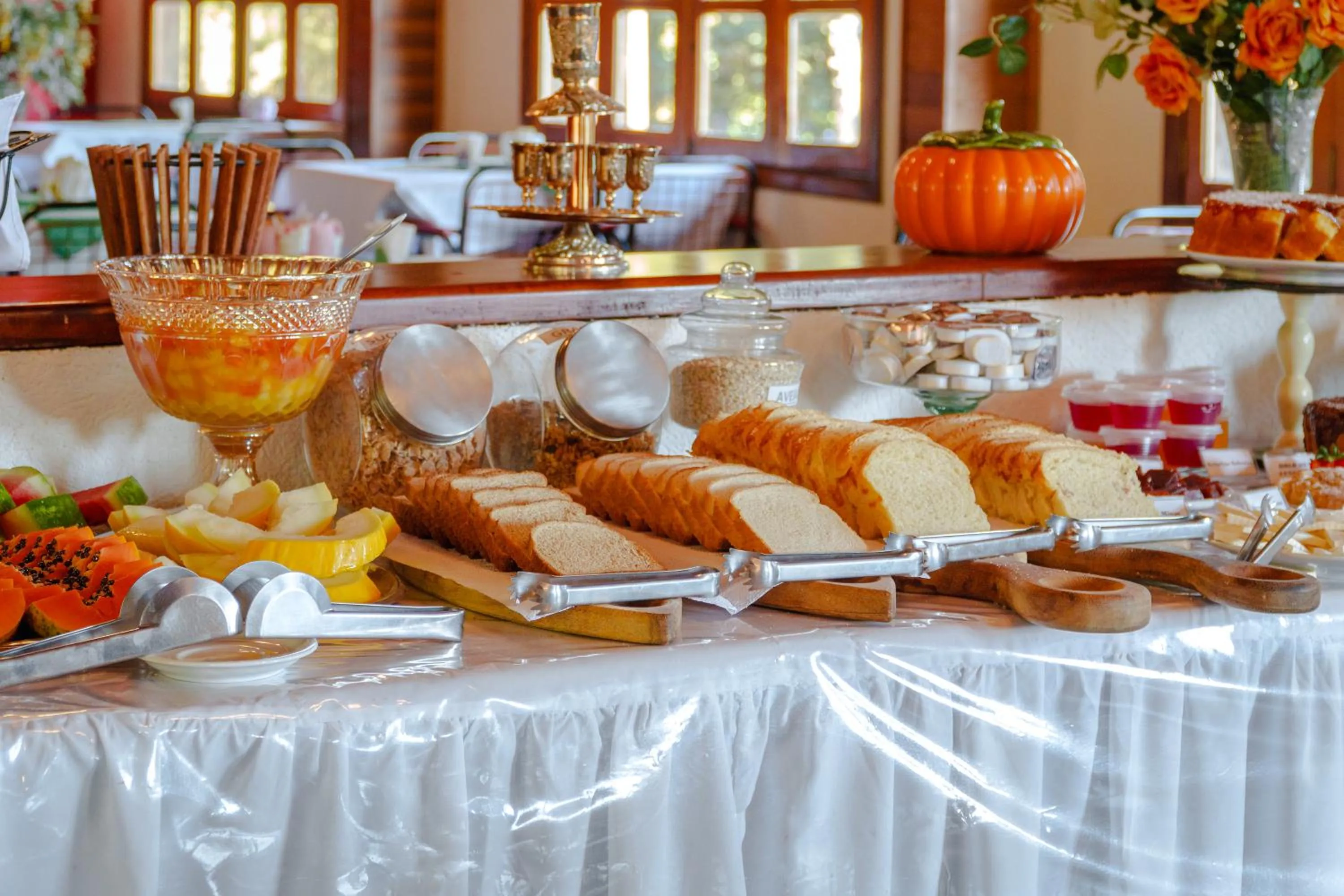 Food and drinks in VELINN Recanto das Hortencias Hotel