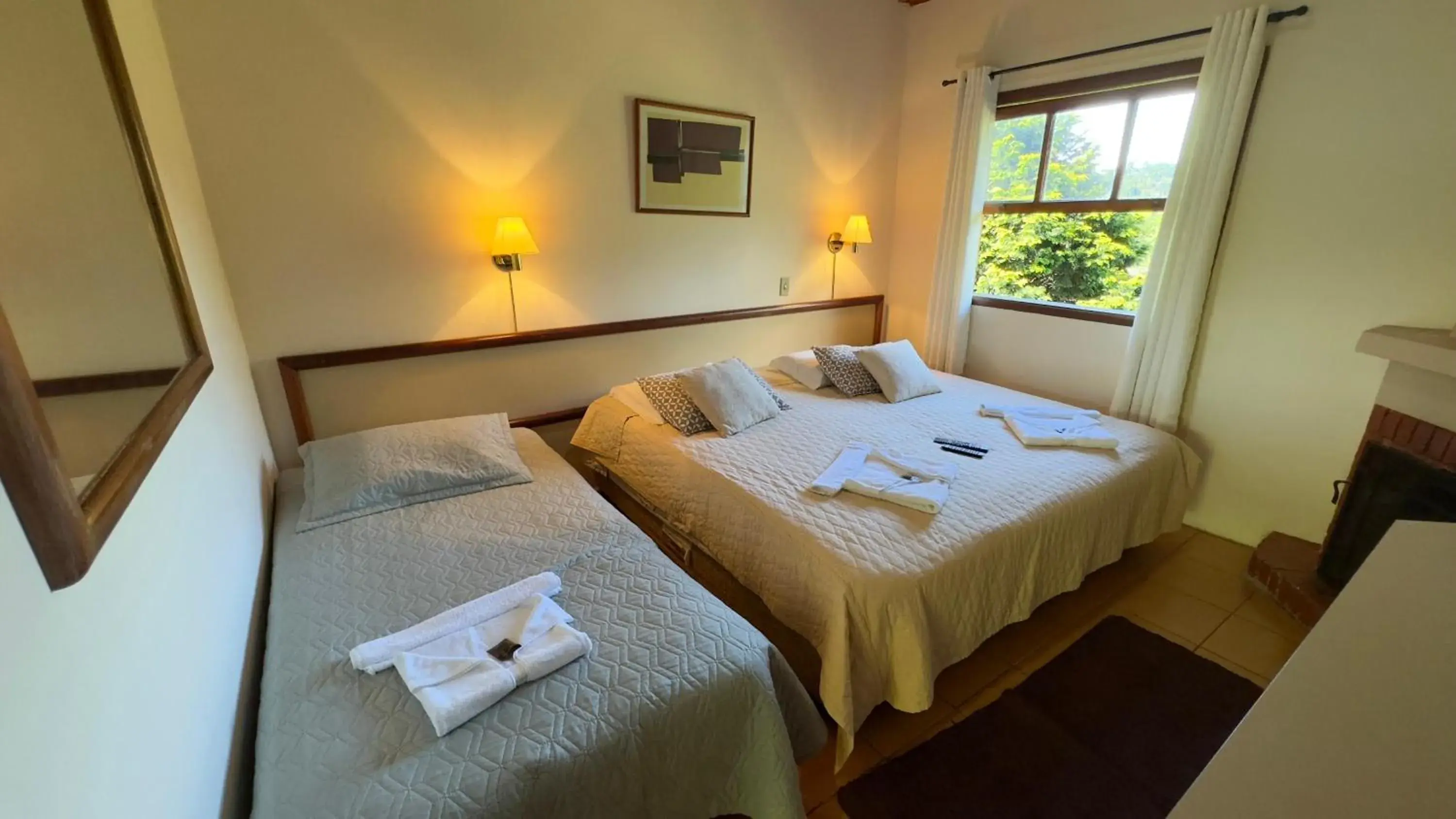 Superior Triple Room in VELINN Recanto das Hortencias Hotel Superior Triple Room in VELINN Recanto das Hortencias Hotel