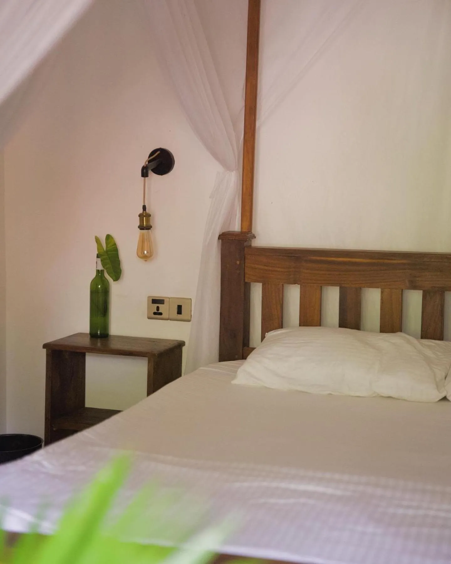 Bed in Waypoint Arugam Bay
