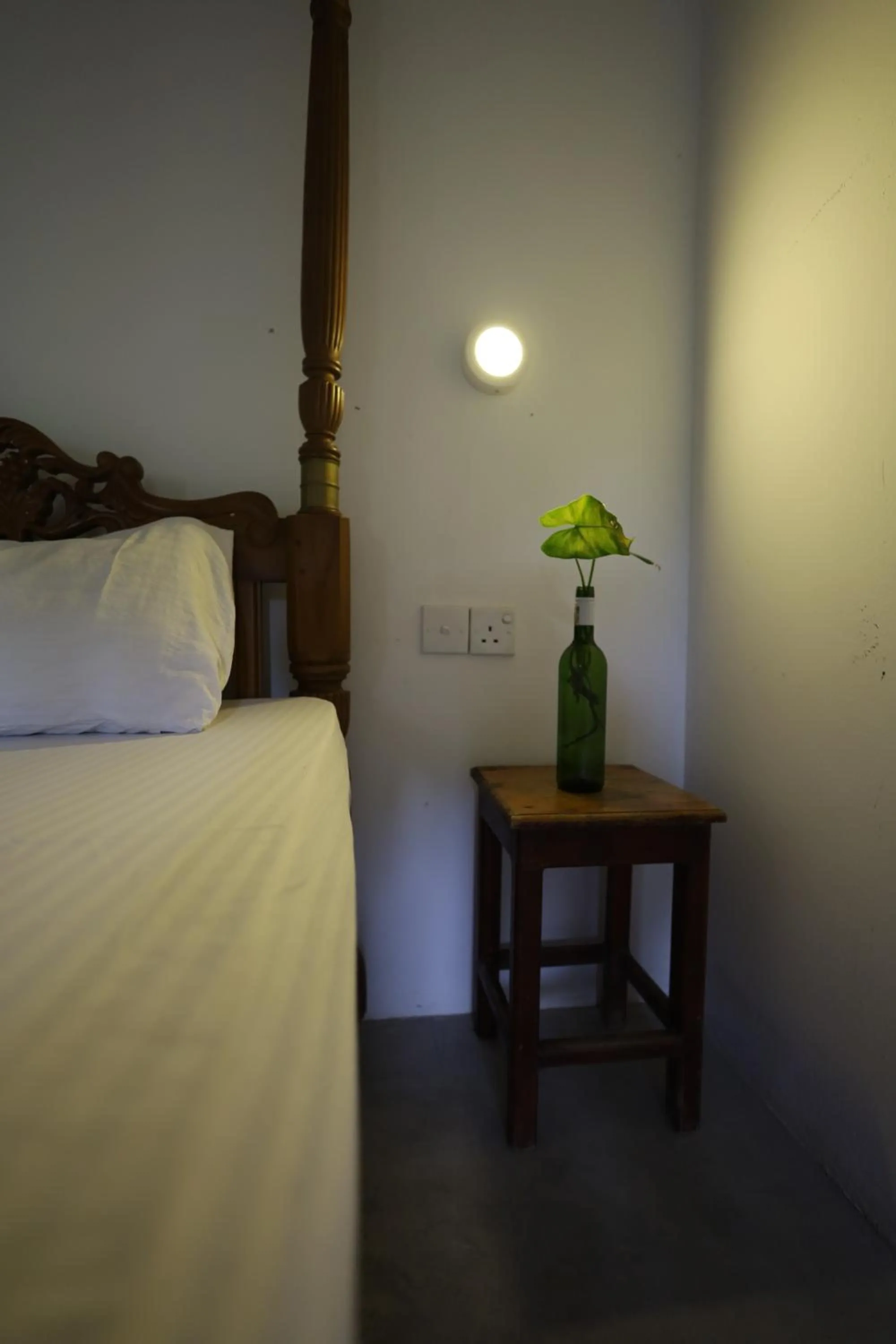 Bed in Waypoint Arugam Bay